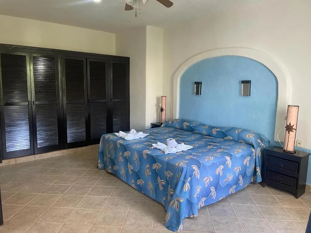 Bedroom, Bed in Hotel Castillo Del Mar - 5 Th Ave