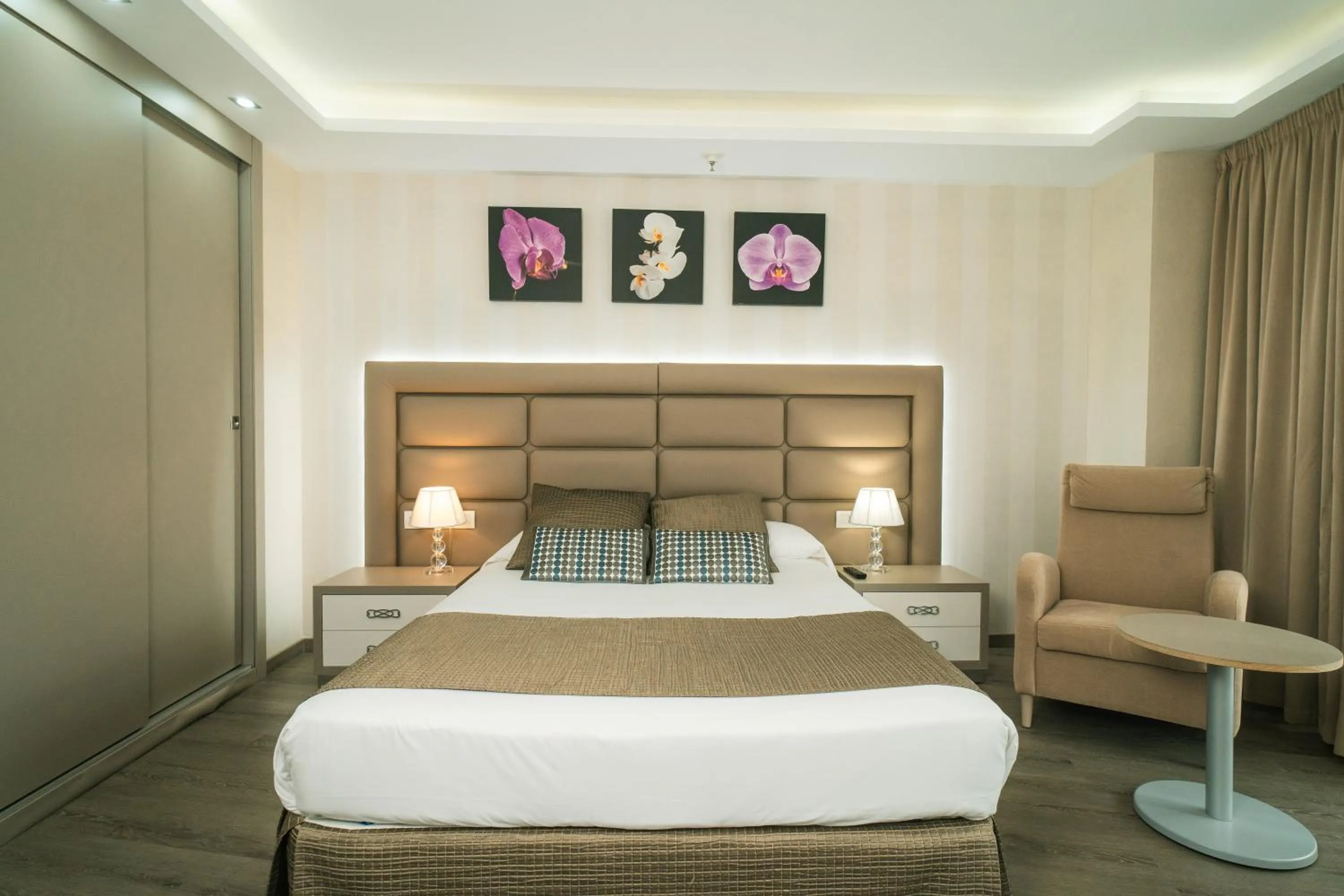 Photo of the whole room in Marina d'Or ® Hotel Marina d'Or Balneario 5*