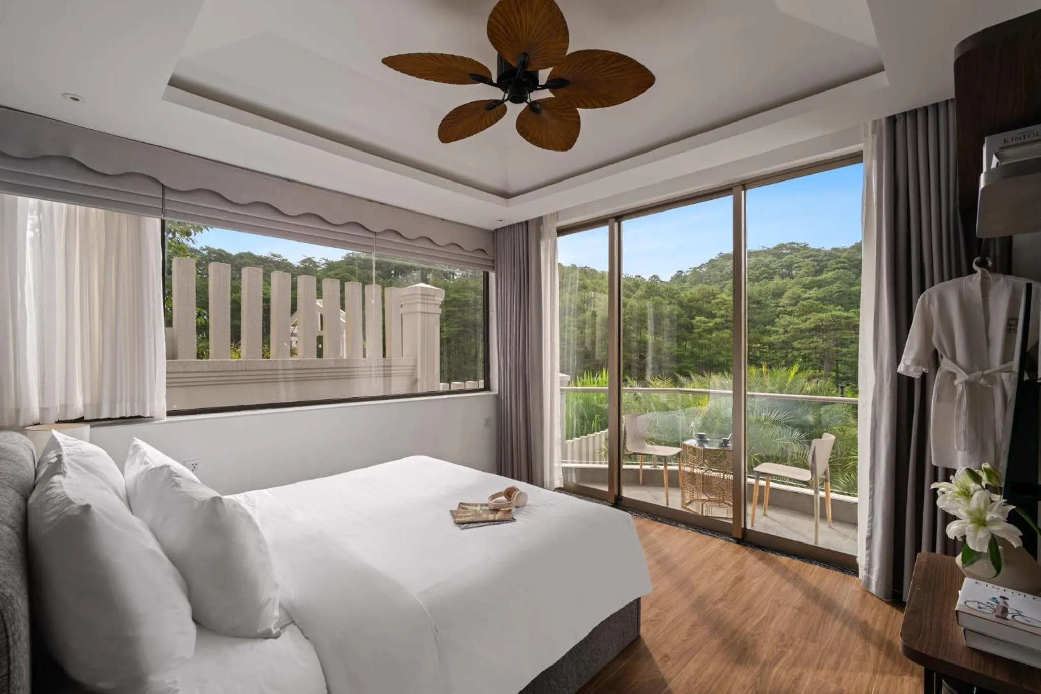 Bed in Payon Dalat Villa