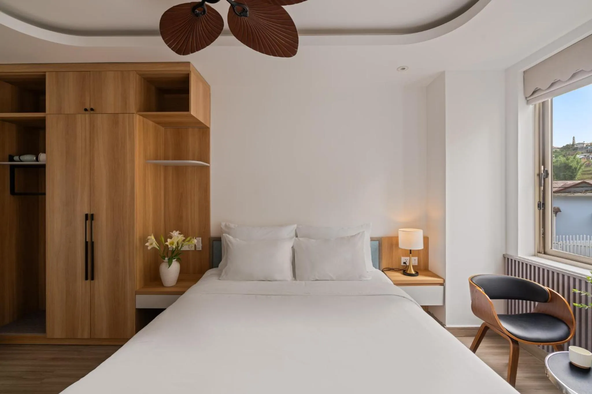 Bed in Payon Dalat Villa