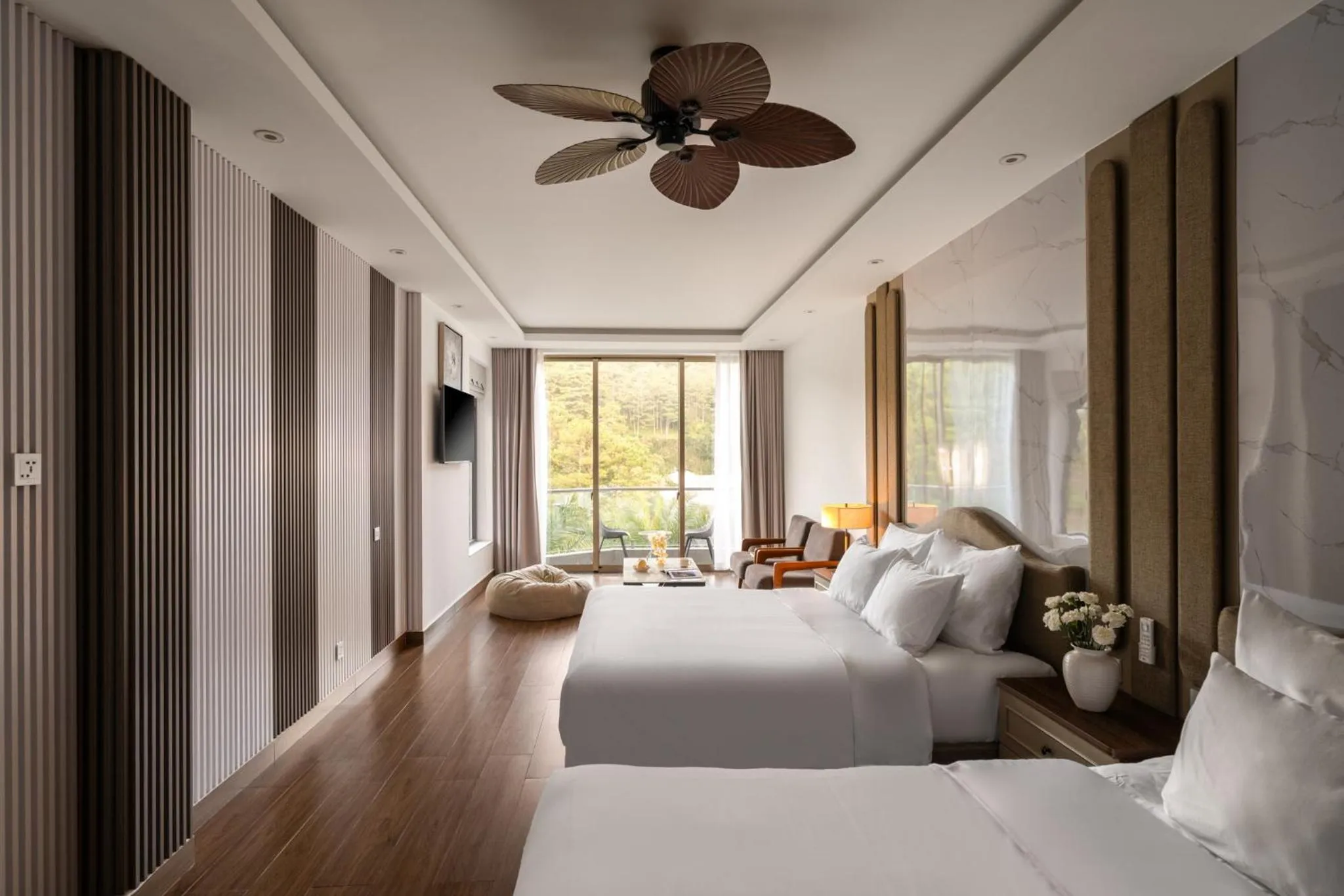 Bed in Payon Dalat Villa