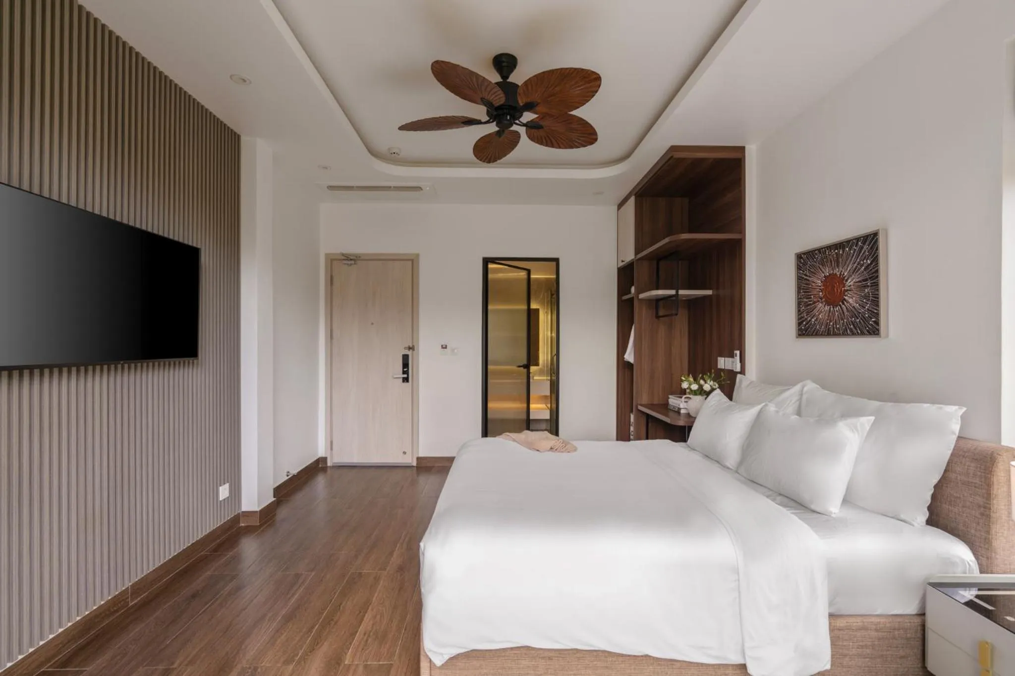 Bed in Payon Dalat Villa