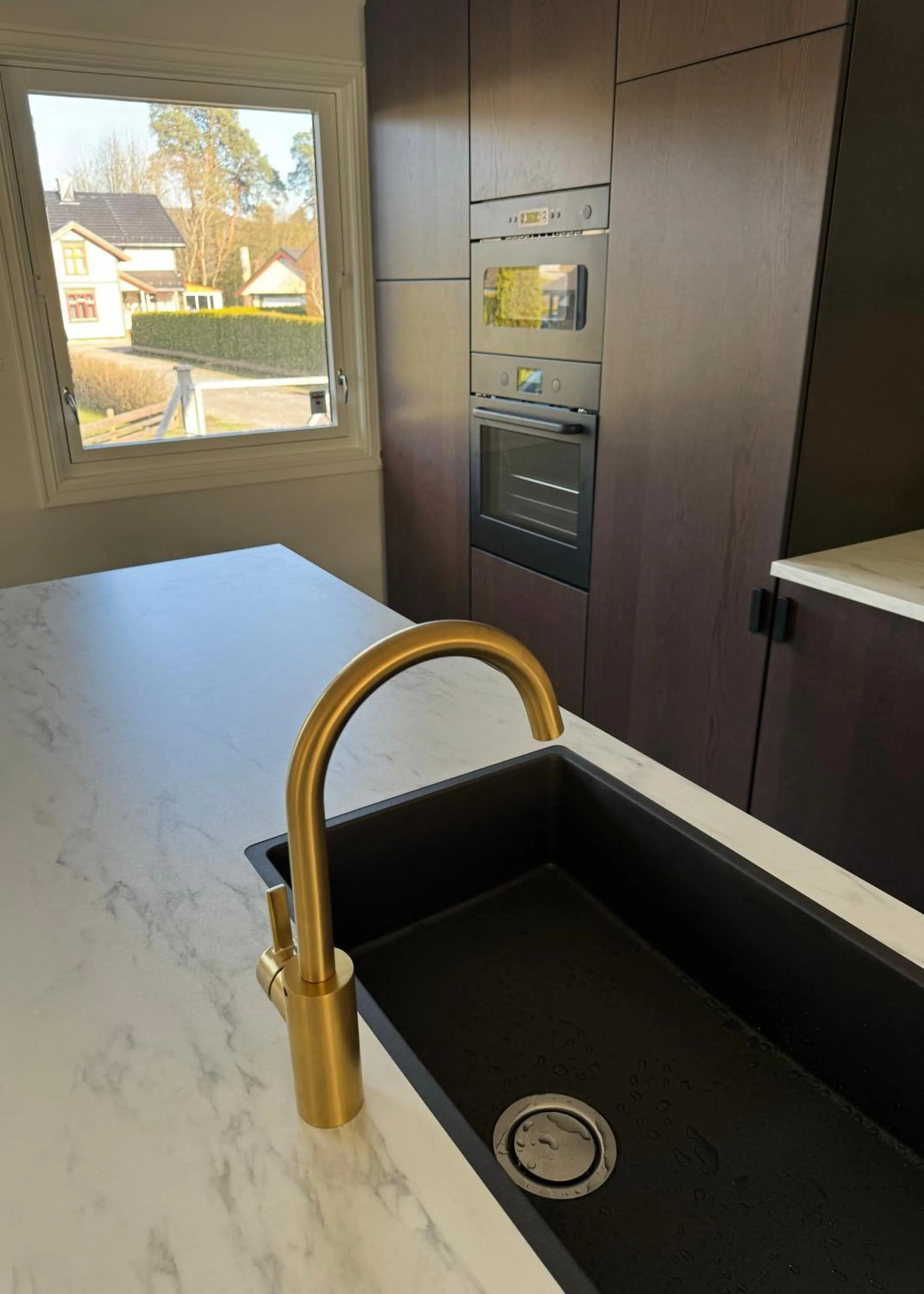 kitchen in Just Like Home Bed & Spa - free private parking