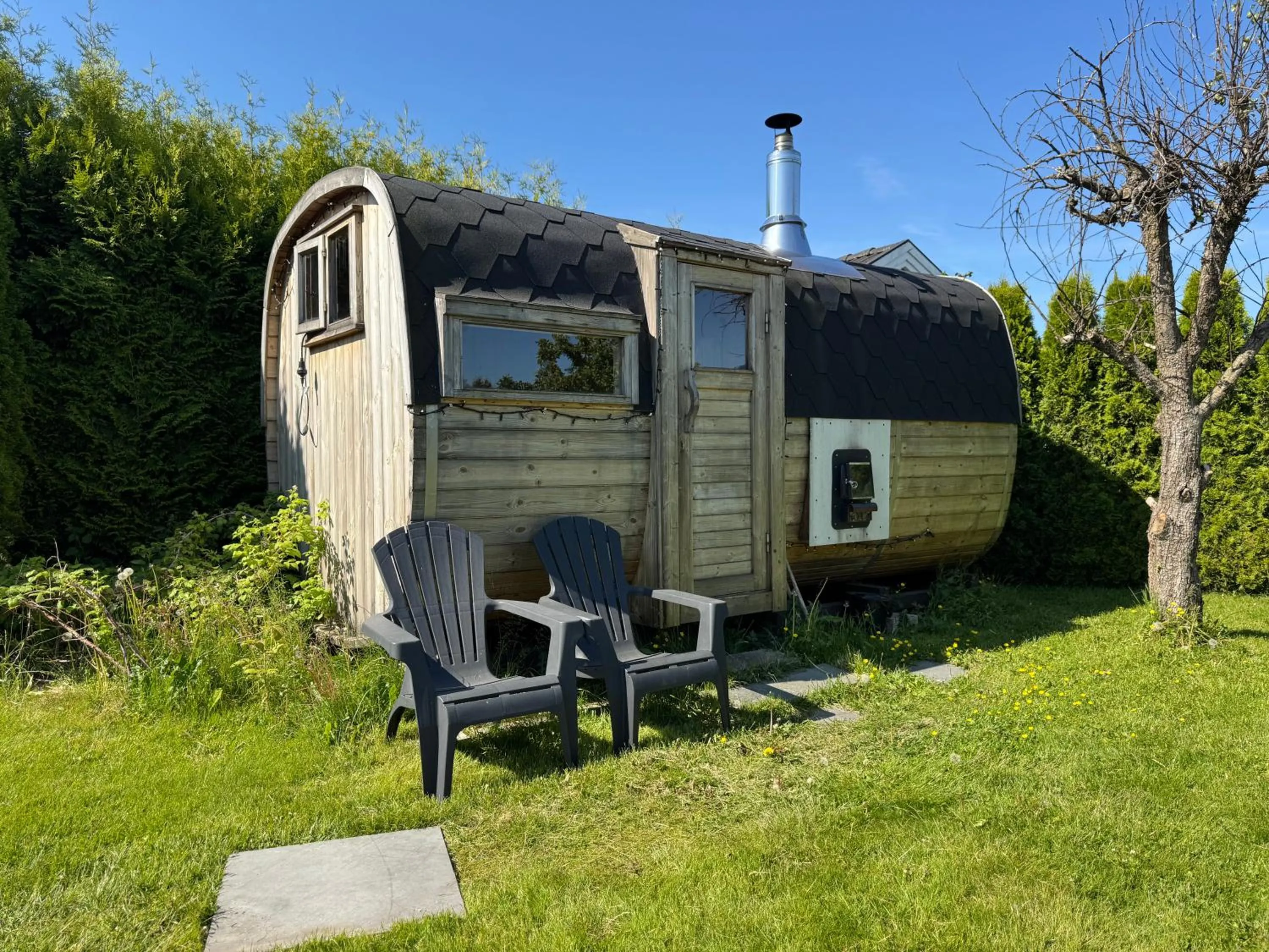 Spa and wellness centre/facilities in Just Like Home Bed & Spa - free private parking