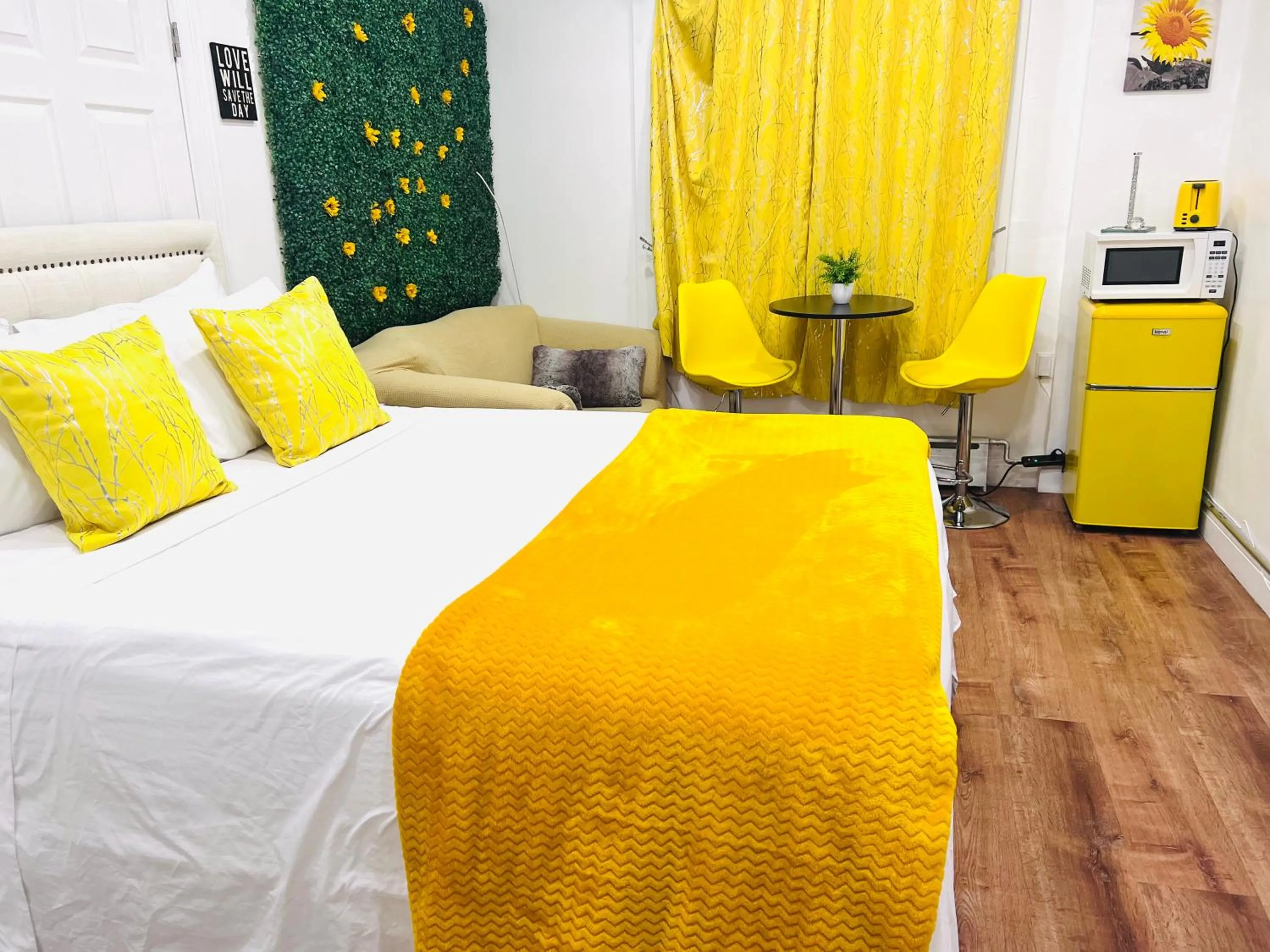 Bedroom, Bed in IMPERIAL STAY BnB