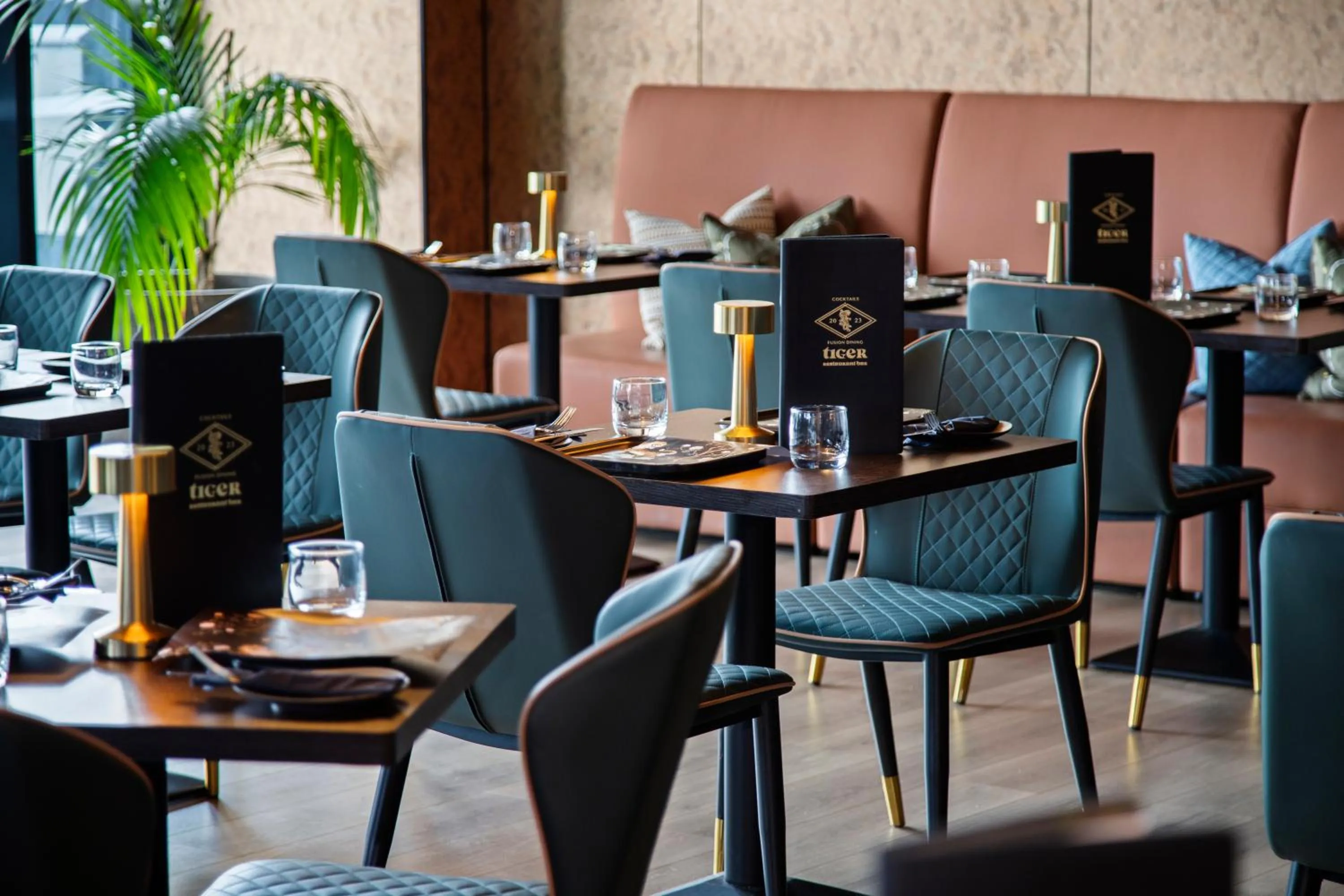 Restaurant/places to eat in SOHO Hotel Auckland