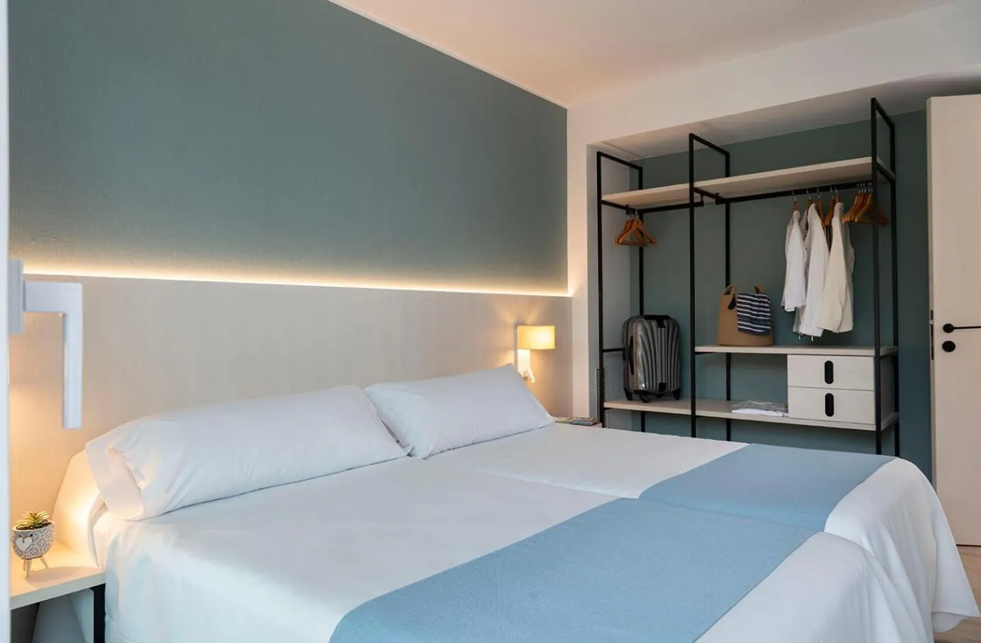 Bedroom, Bed in Costa Encantada Resort & Suites