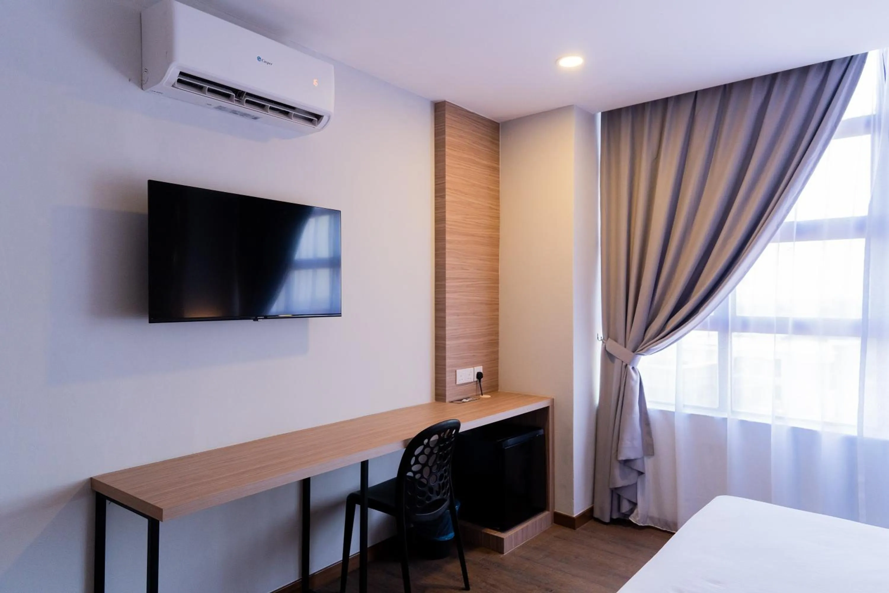 Bedroom, Bed in RM Hotel Muar