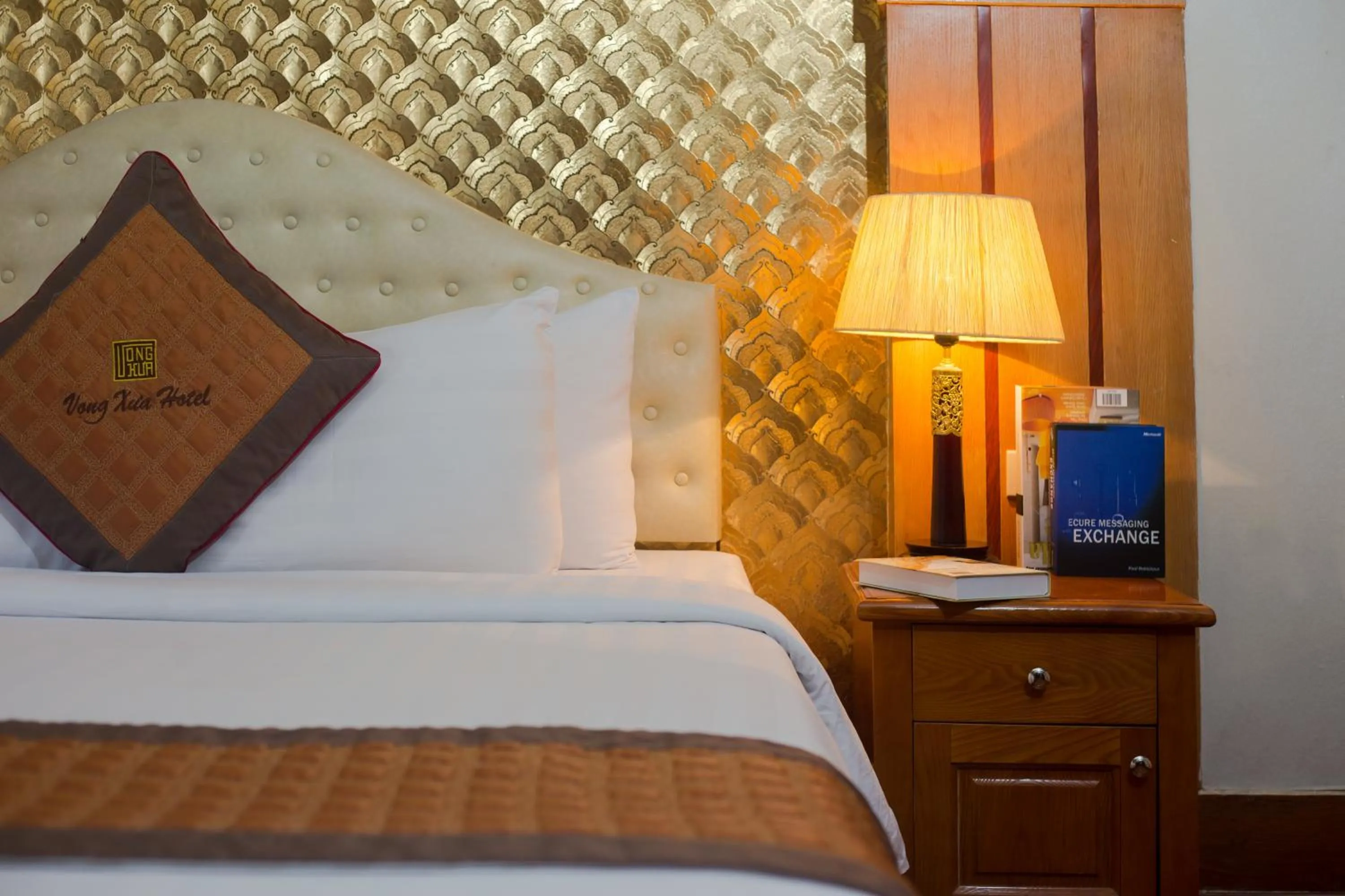 Bed in Vong Xua Boutique Hotel