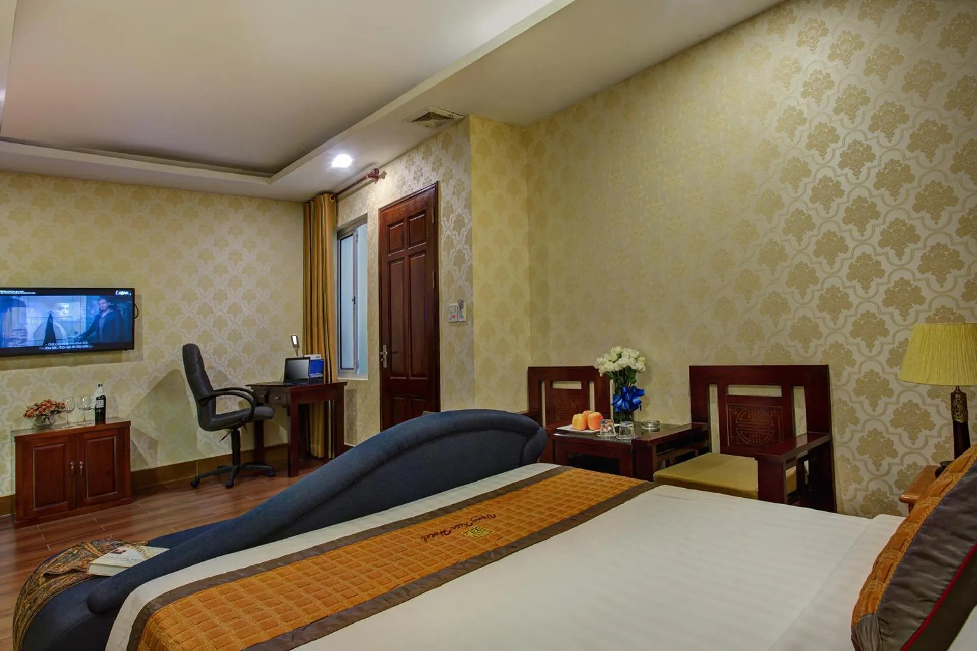 Bed in Vong Xua Boutique Hotel