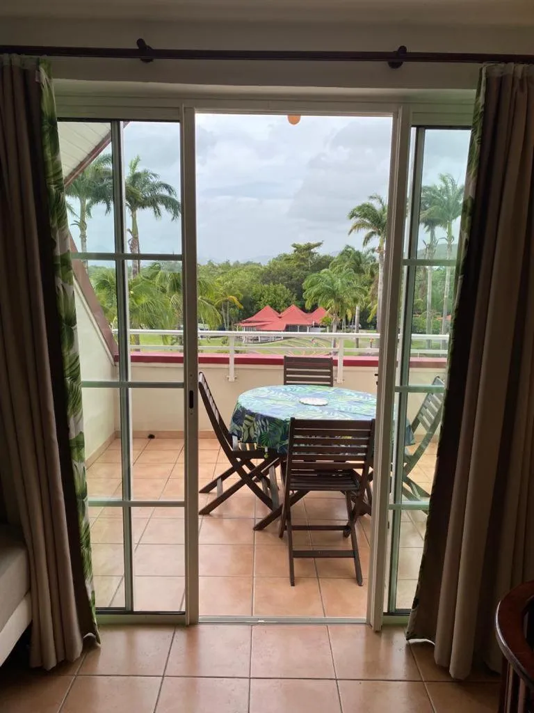 Balcony/Terrace in Studio Tropical avec vue mer dans une résidence hôtelière