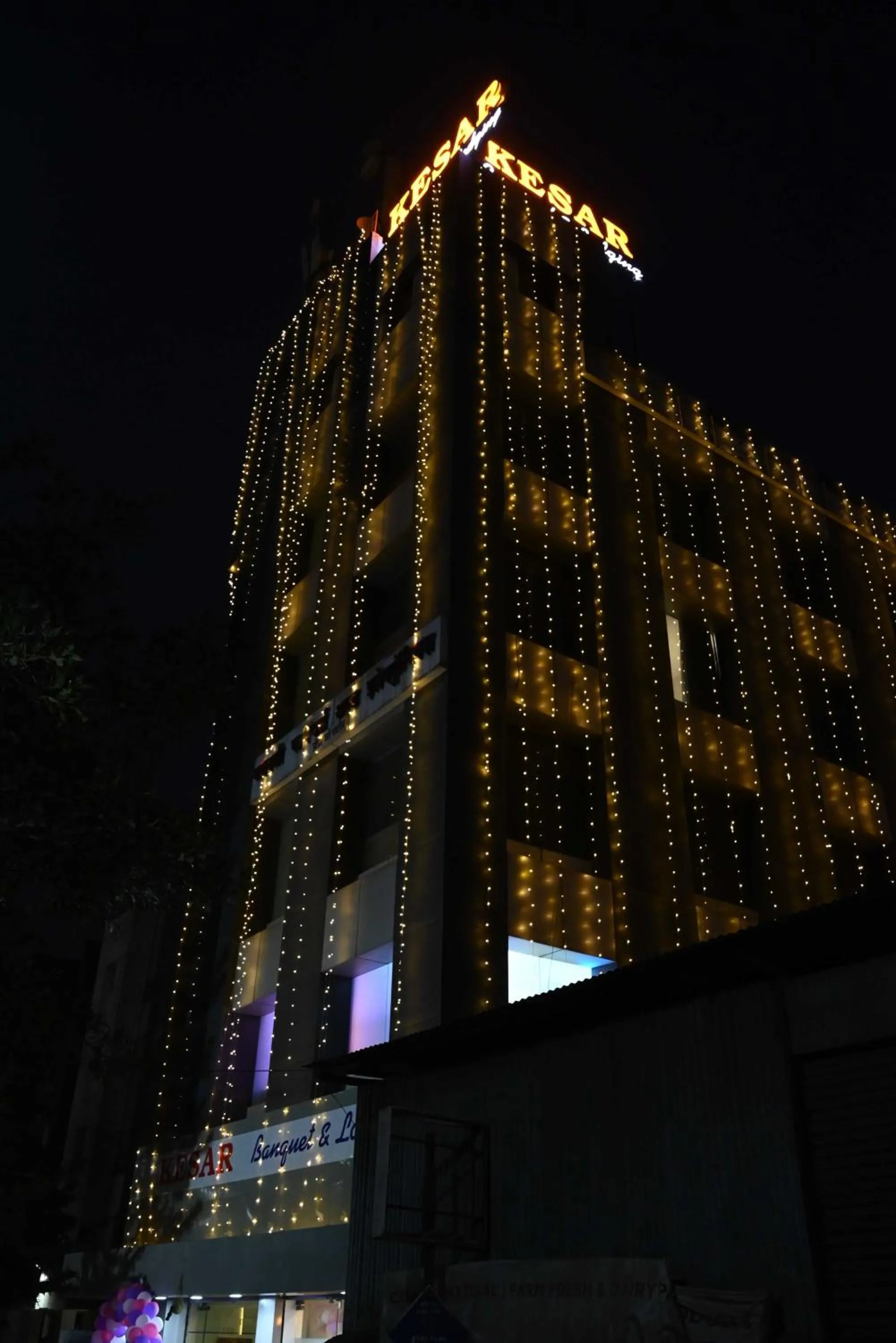 Facade/entrance in Super Collection O Kesar Inn Banquet & Lodging