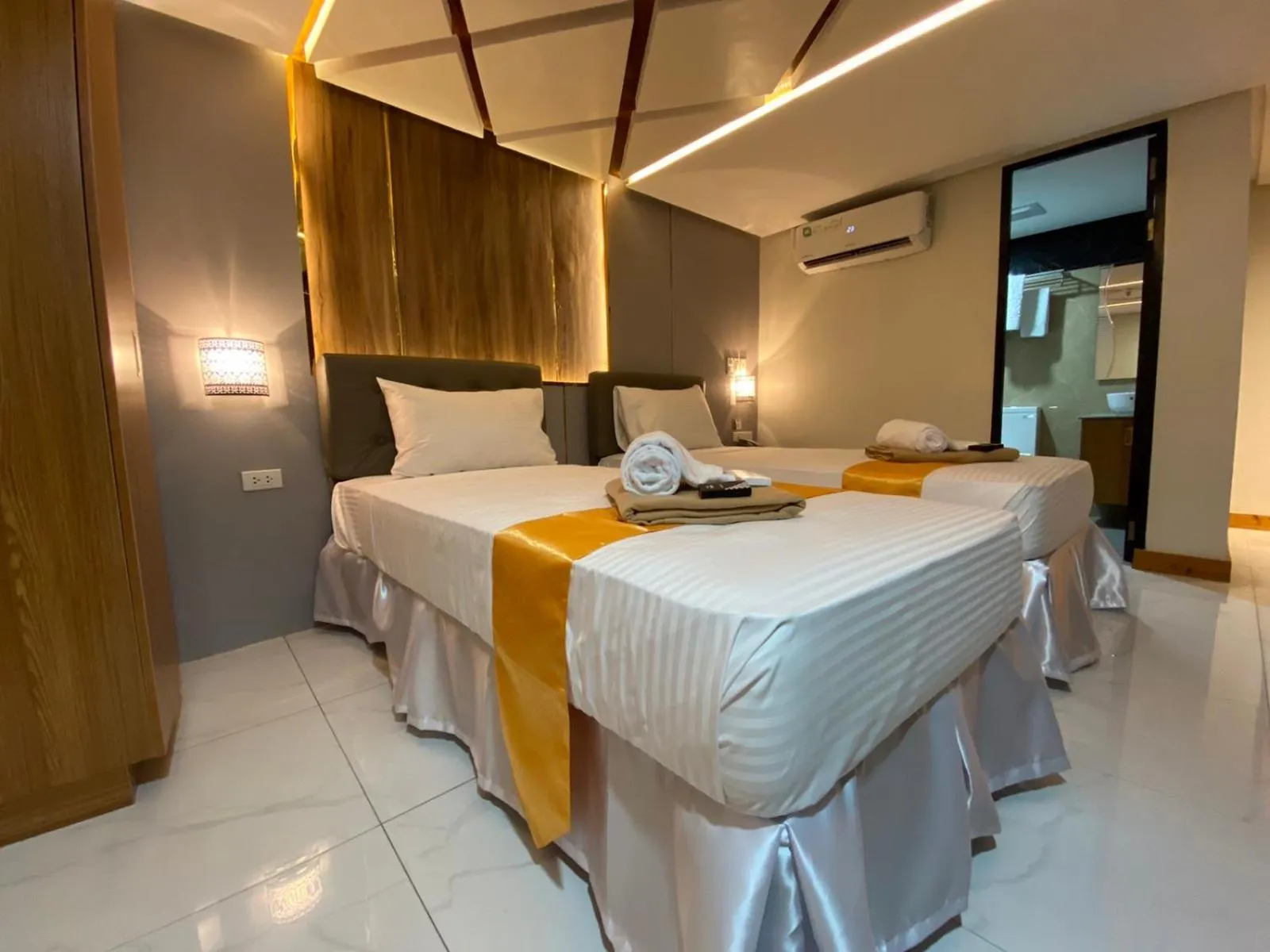 Bed in NGN Gran Hotel