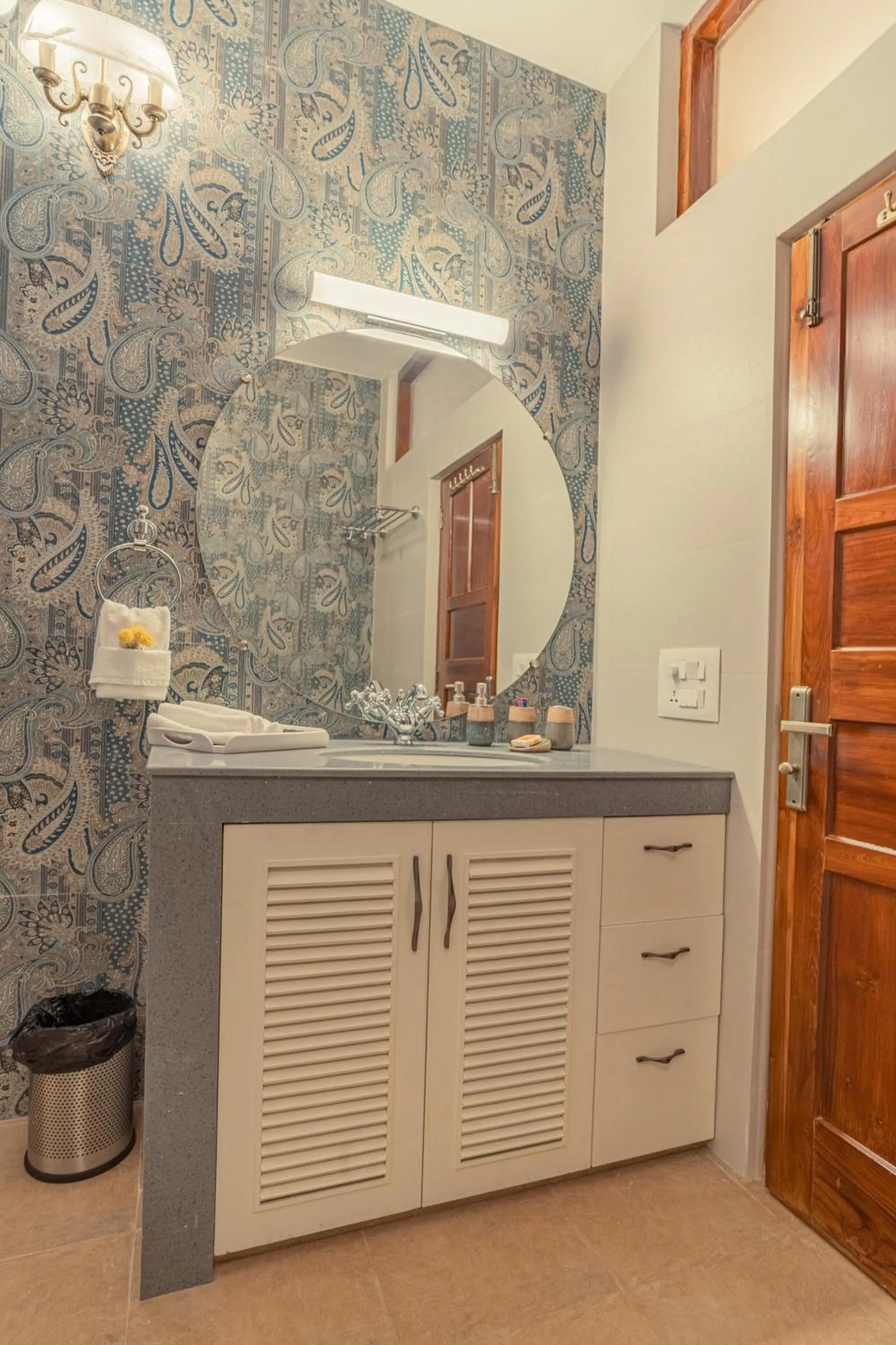 Bathroom in Anchorage 42