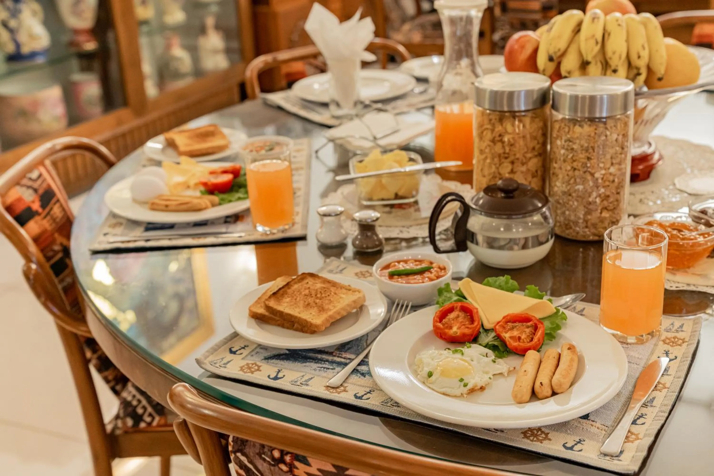 Continental breakfast in Anchorage 42