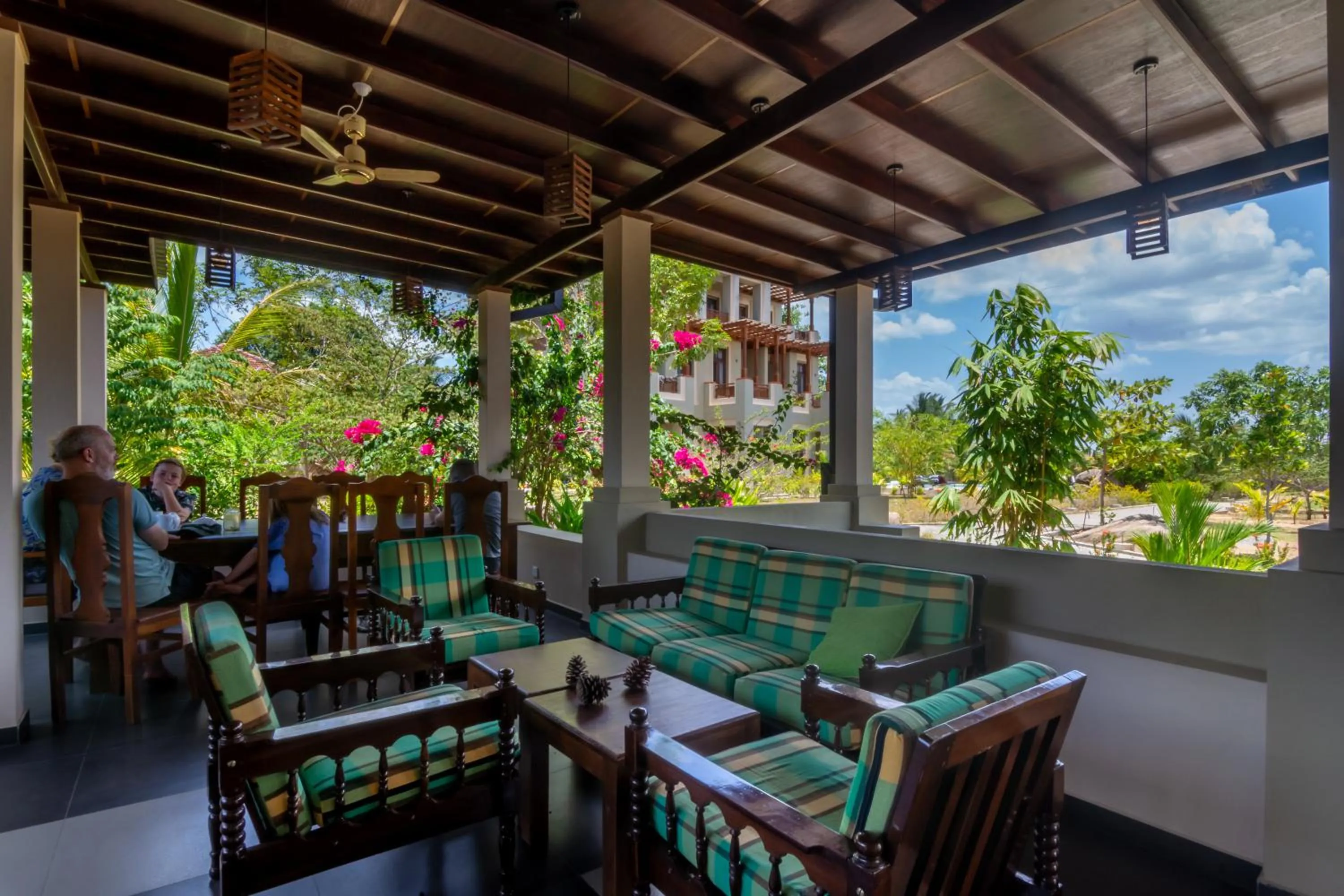 Restaurant/places to eat in Paddyway Resort