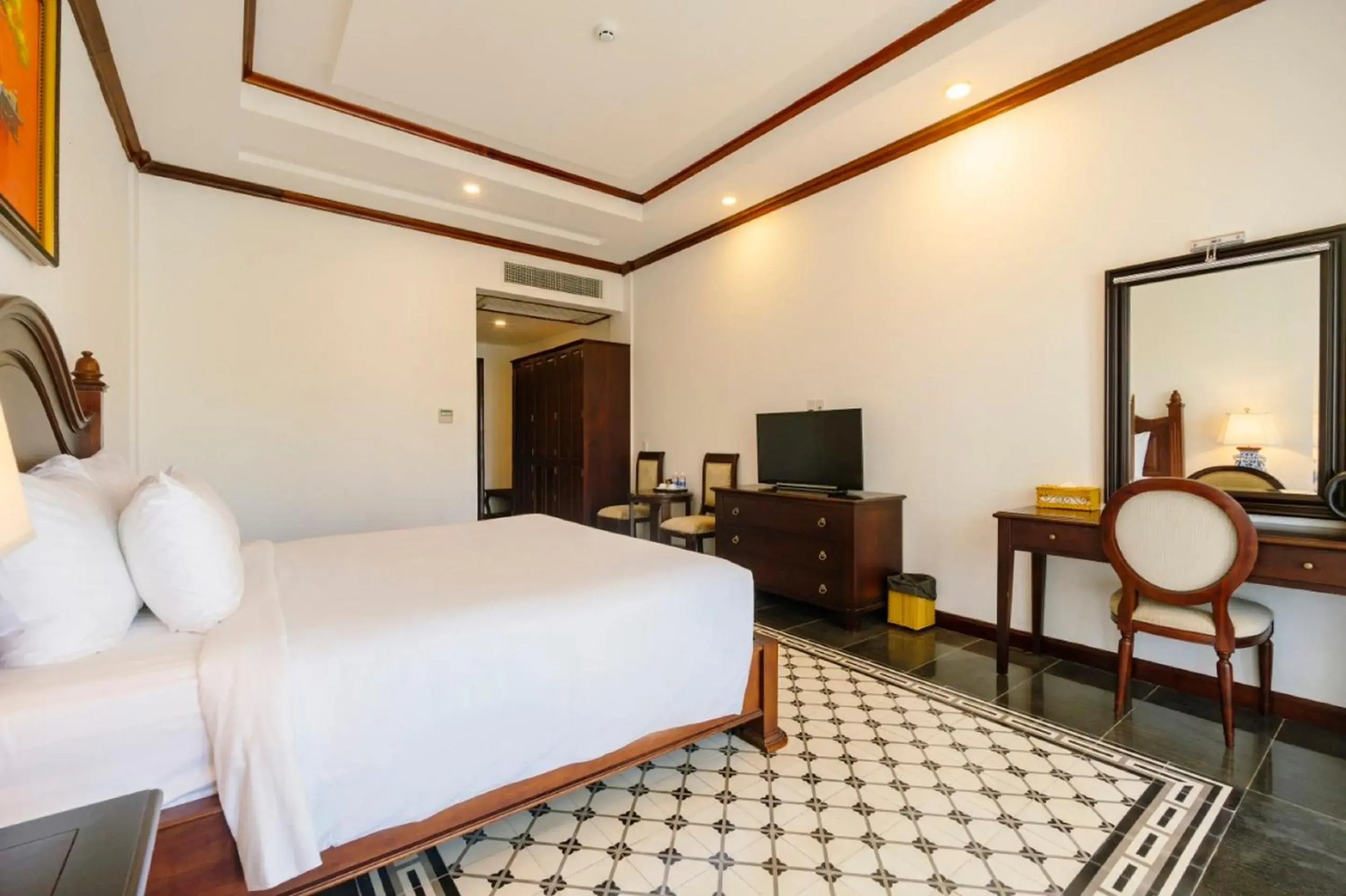 Deluxe Double or Twin Room with Pool View in Tahiti Resort Deluxe Double or Twin Room with Pool View in Tahiti Resort