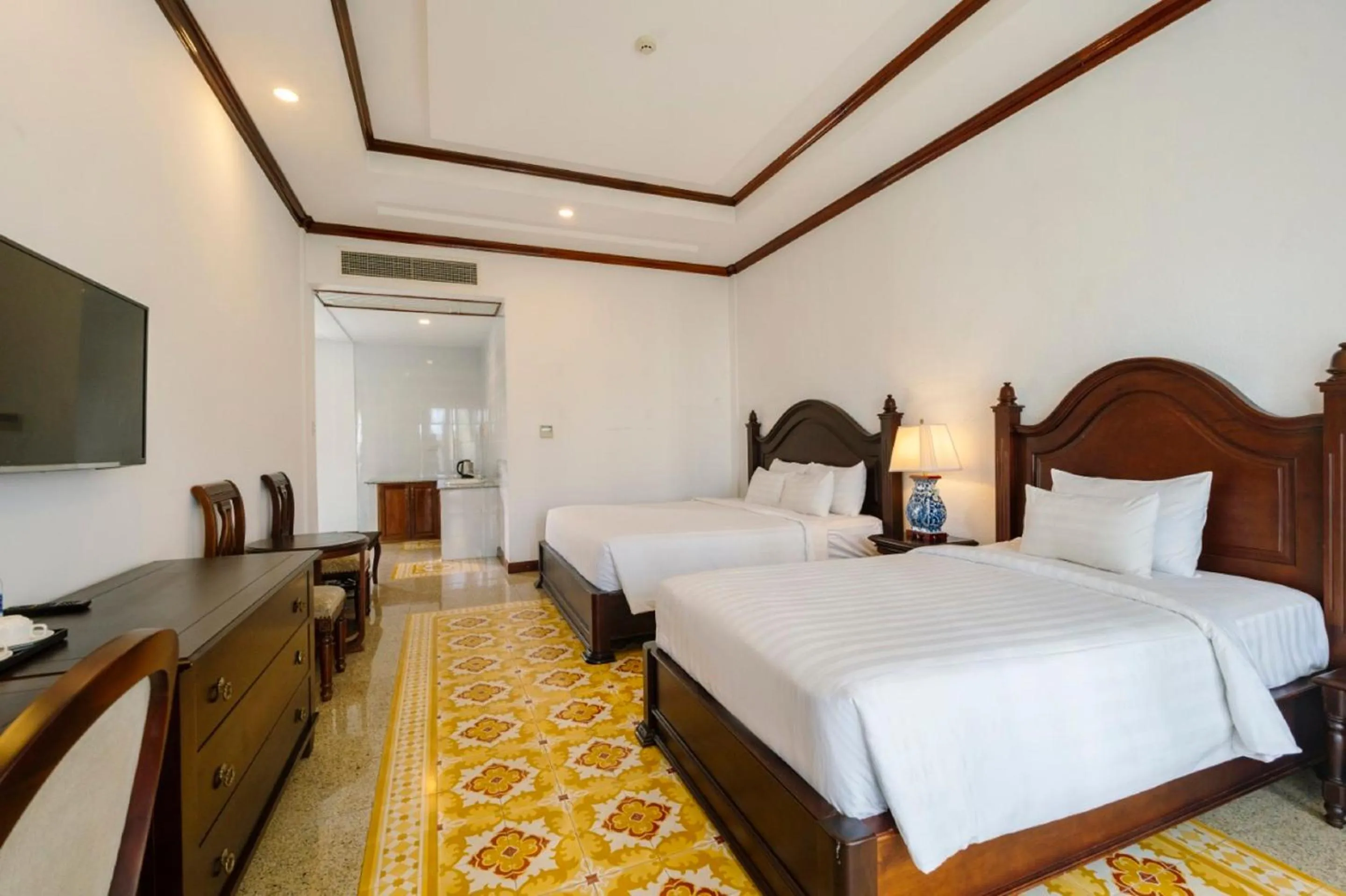 Bed in Tahiti Resort