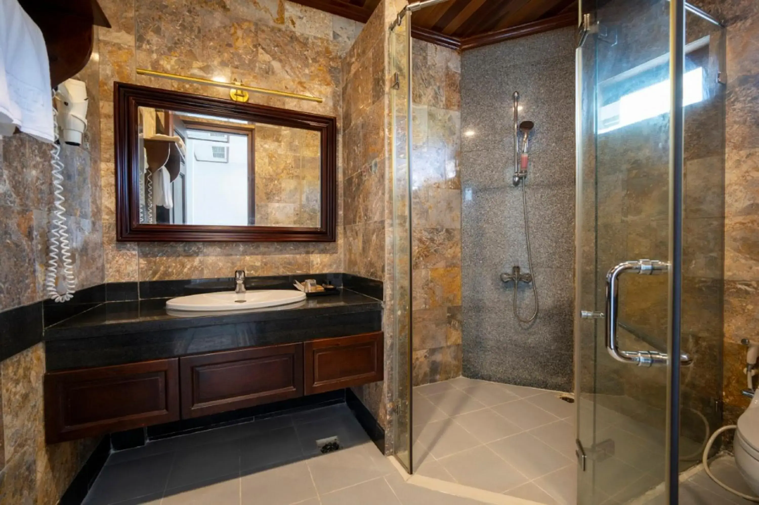 Family Room with Garden View in Tahiti Resort Family Room with Garden View in Tahiti Resort