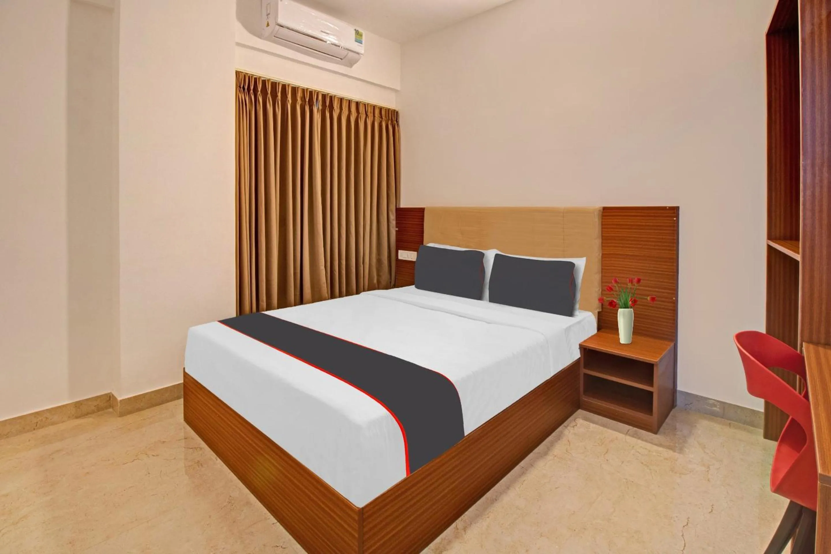 Bedroom, Bed in Collection O Petals Otium Business Hotel