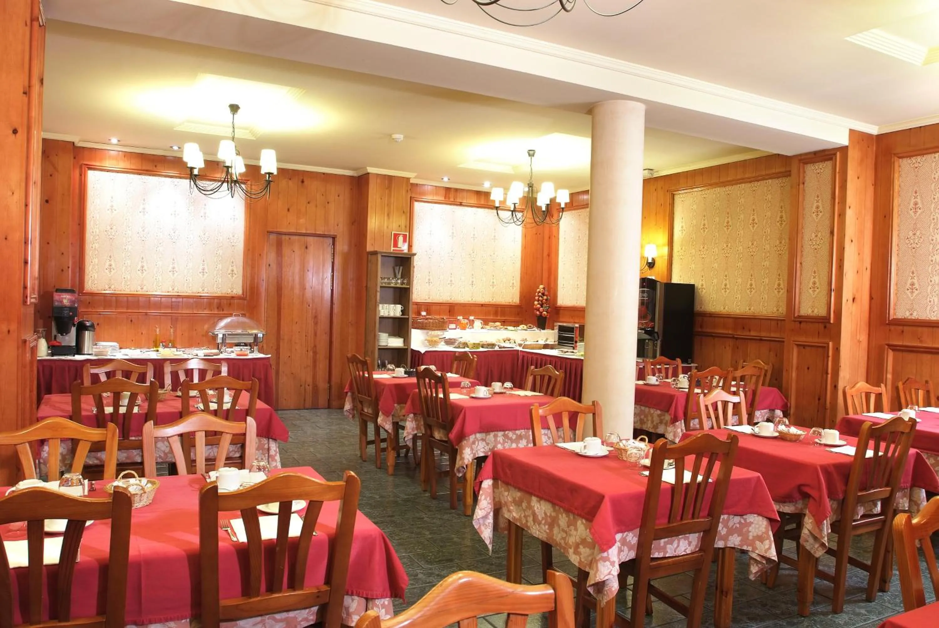 Restaurant/places to eat in ETH Pomer