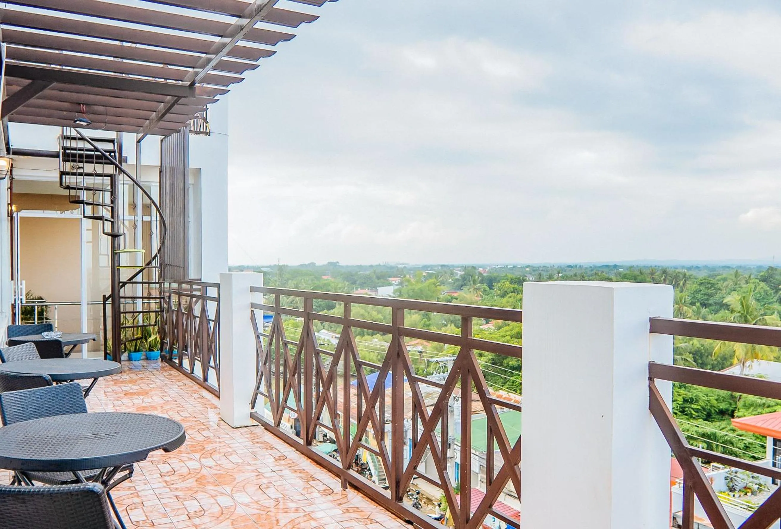 Balcony/Terrace in RedDoorz Plus @ Hotel Platinum Occidental Mindoro