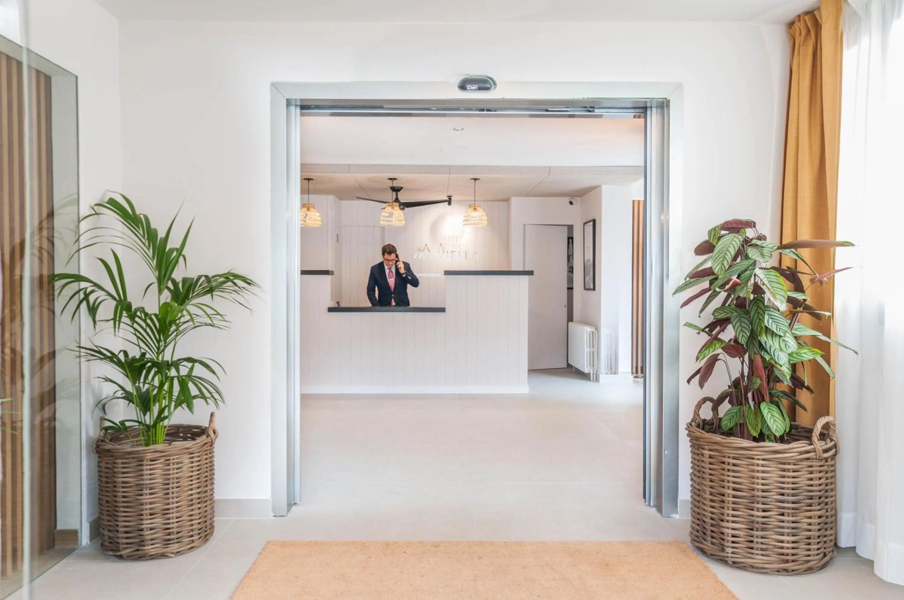 Lobby or reception in Hotel Viella