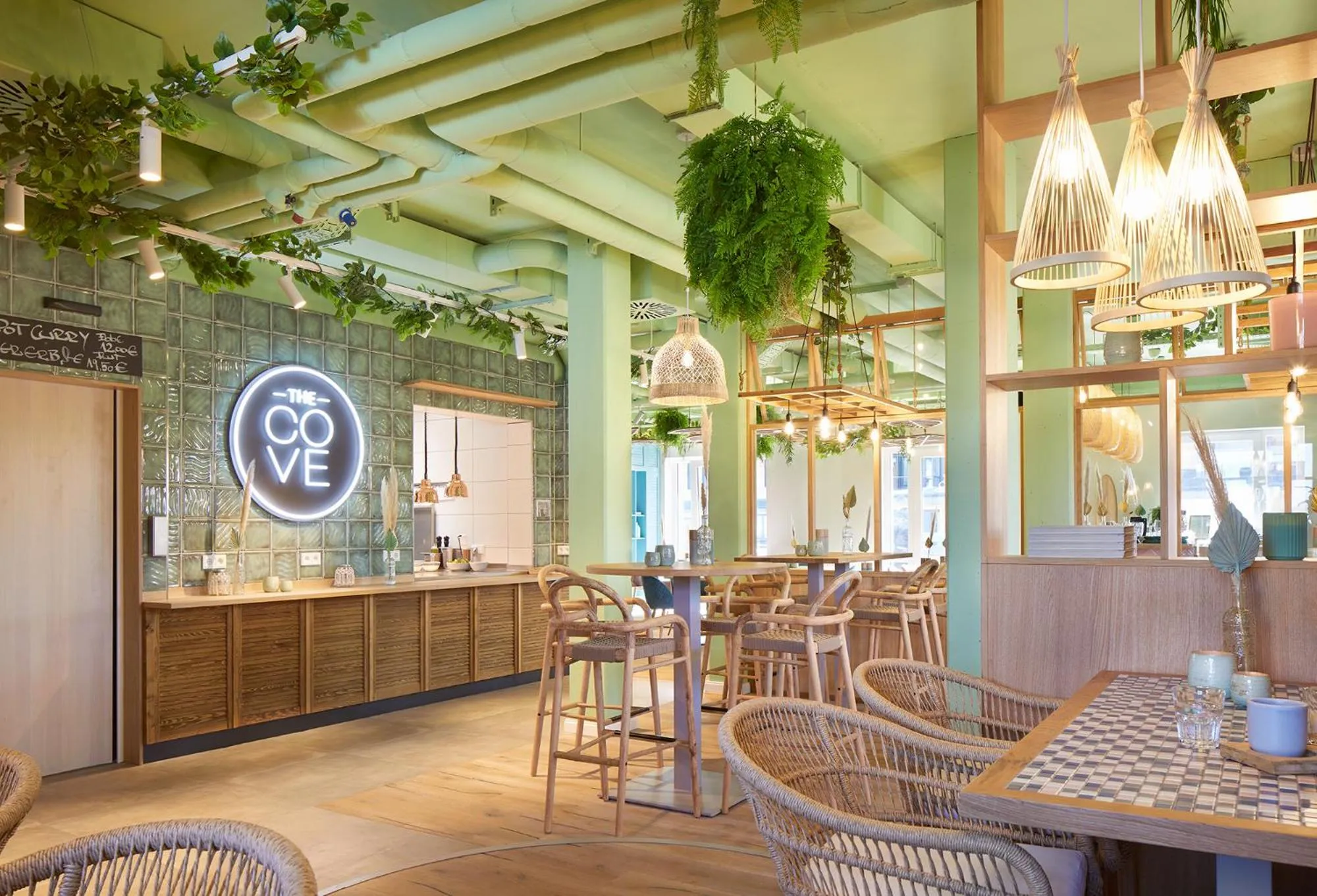 Restaurant/places to eat in Beach Apartments Büsum