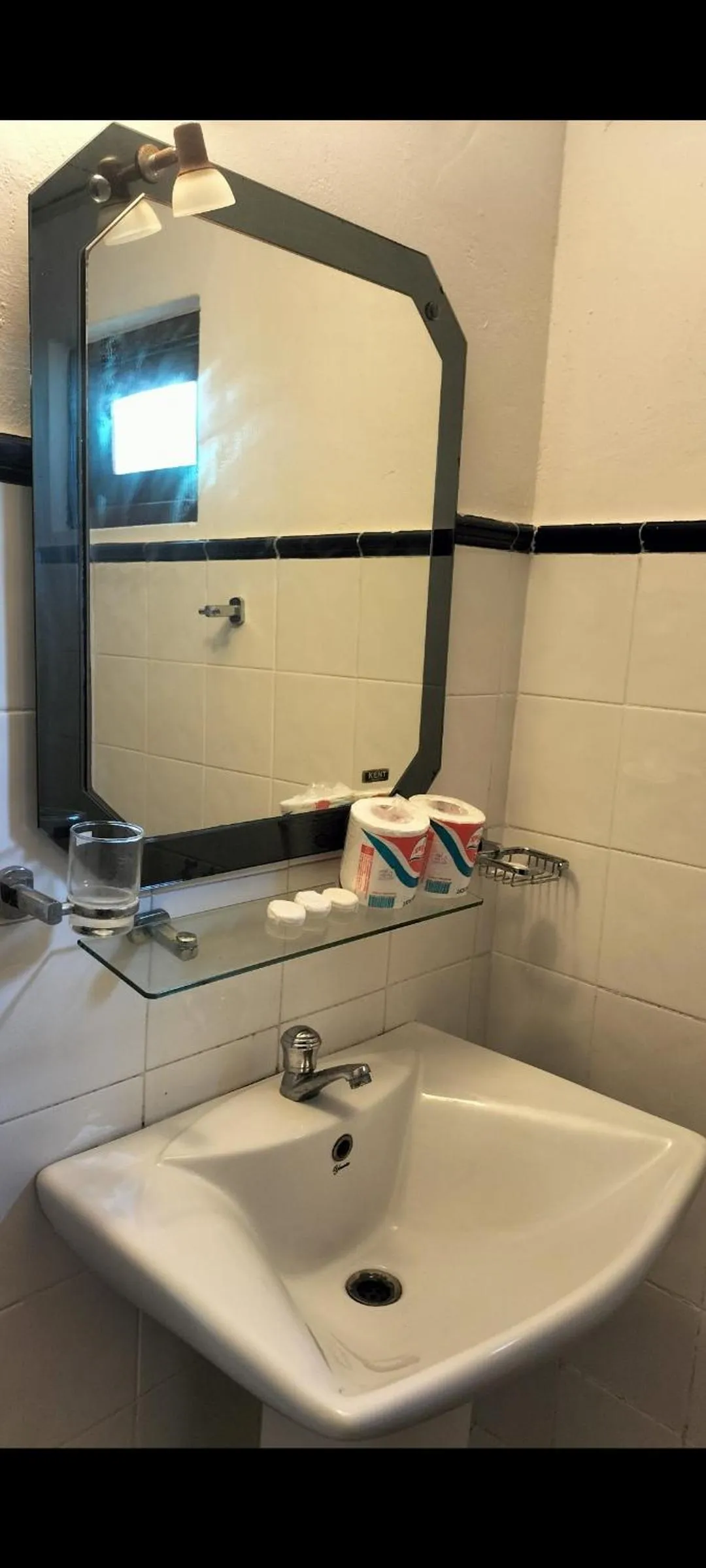 Bathroom in Hotel Coral Bay