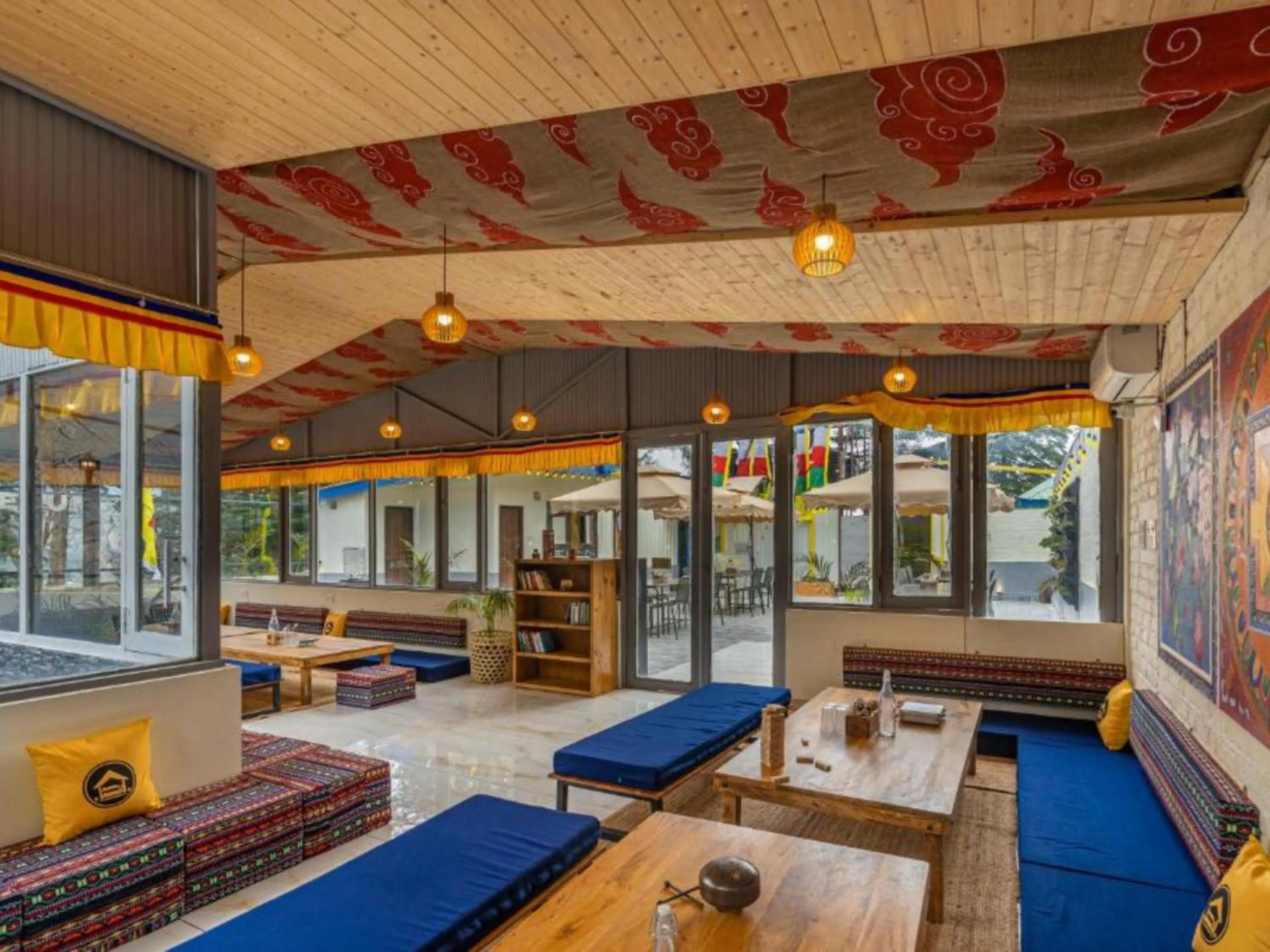 Restaurant/places to eat in The Hosteller Mcleodganj, Mall Road