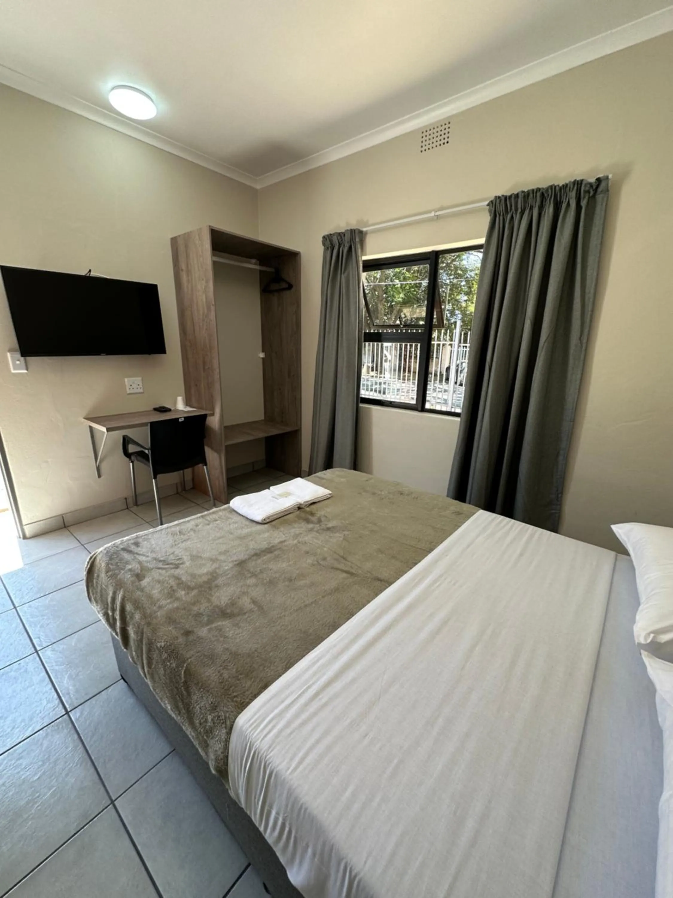 Bed in Ecomotel Louis Botha