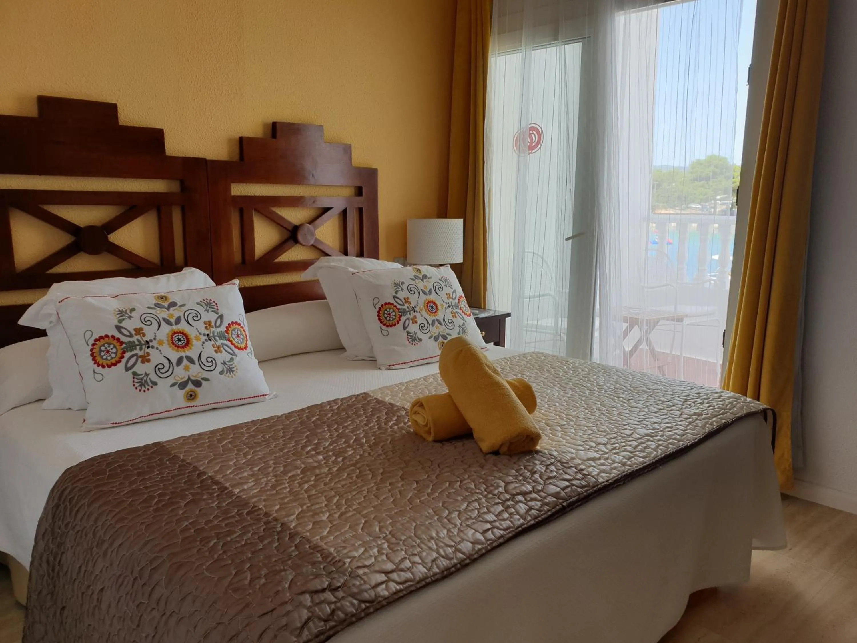 Bed in Hotel Boutique Las Arenas