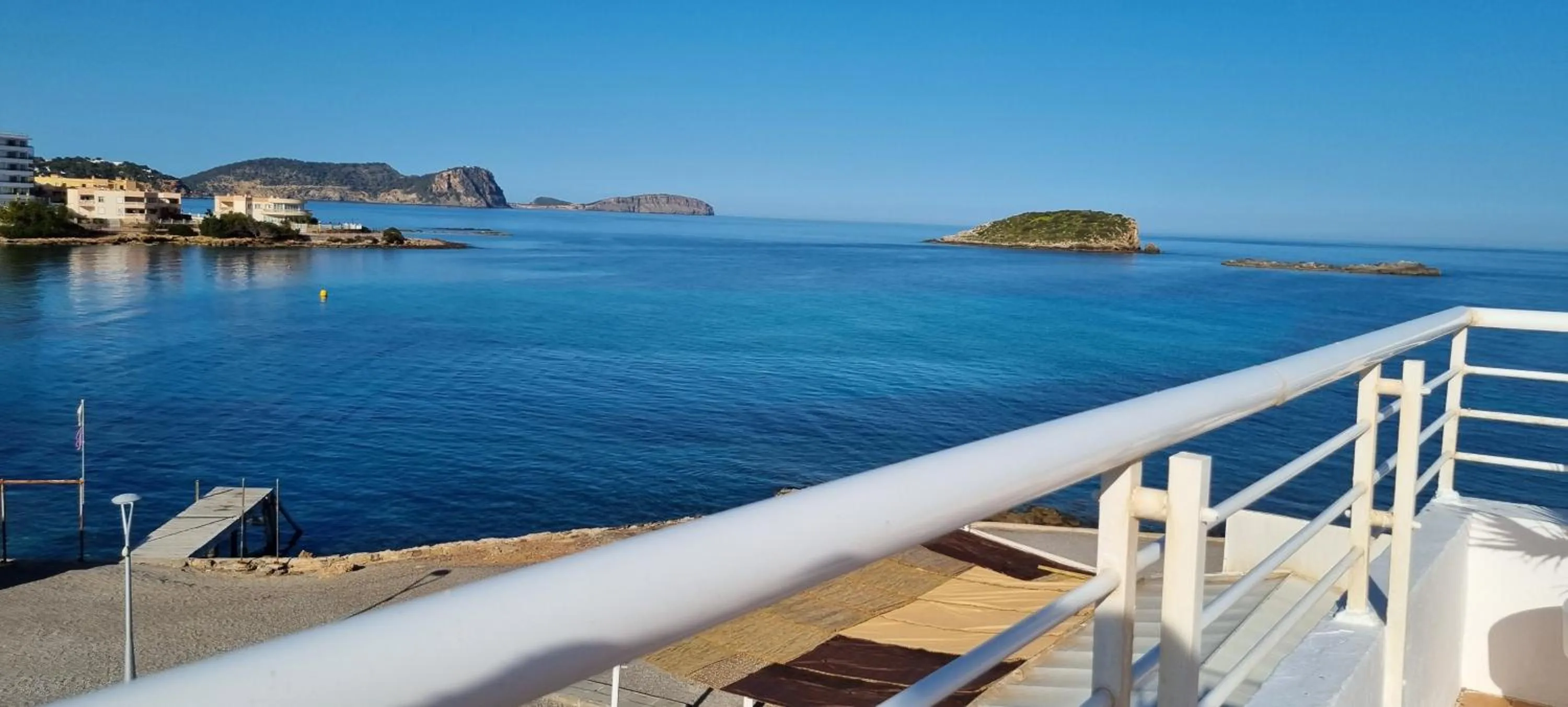 Property building in Hotel Boutique Las Arenas