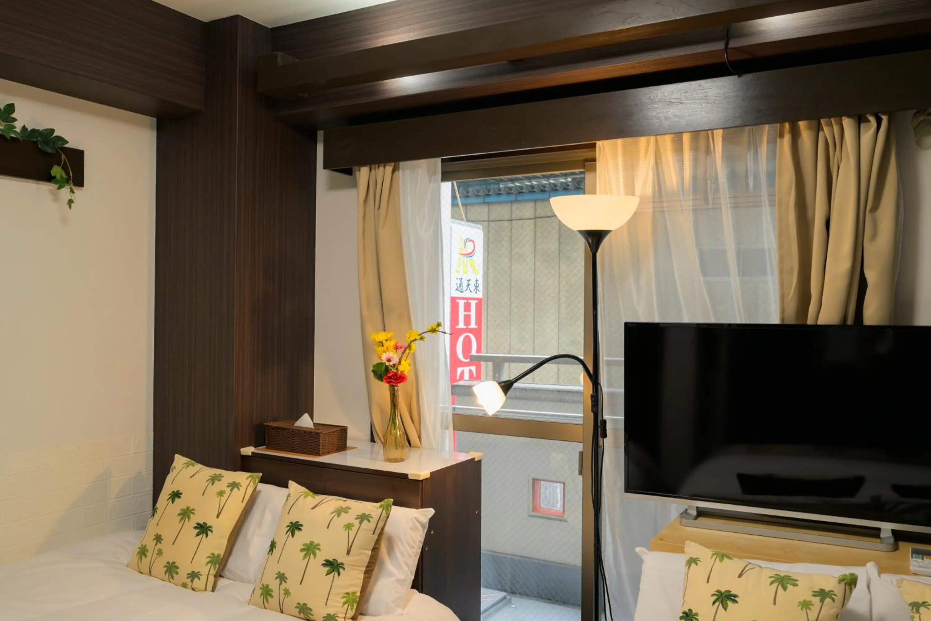 Photo of the whole room in HOTEL AARON通天東