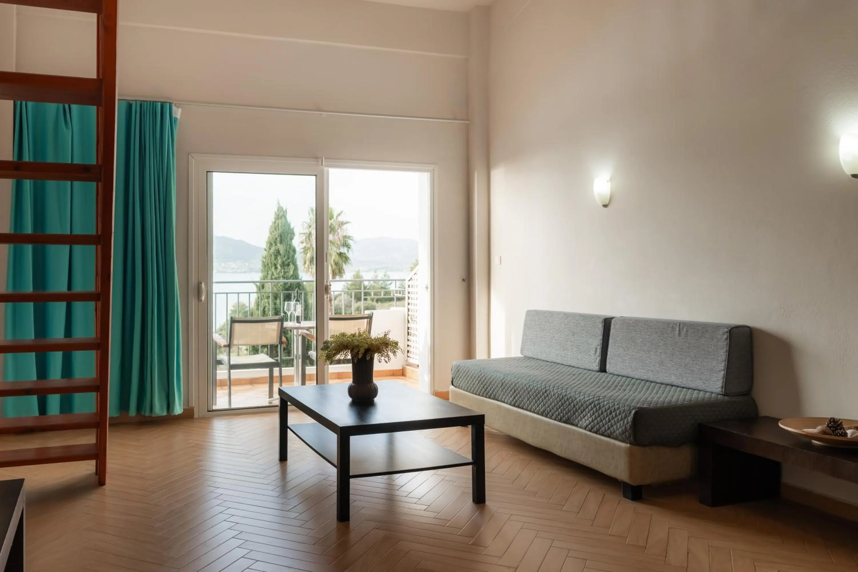 Living room in Thalassa Hotel