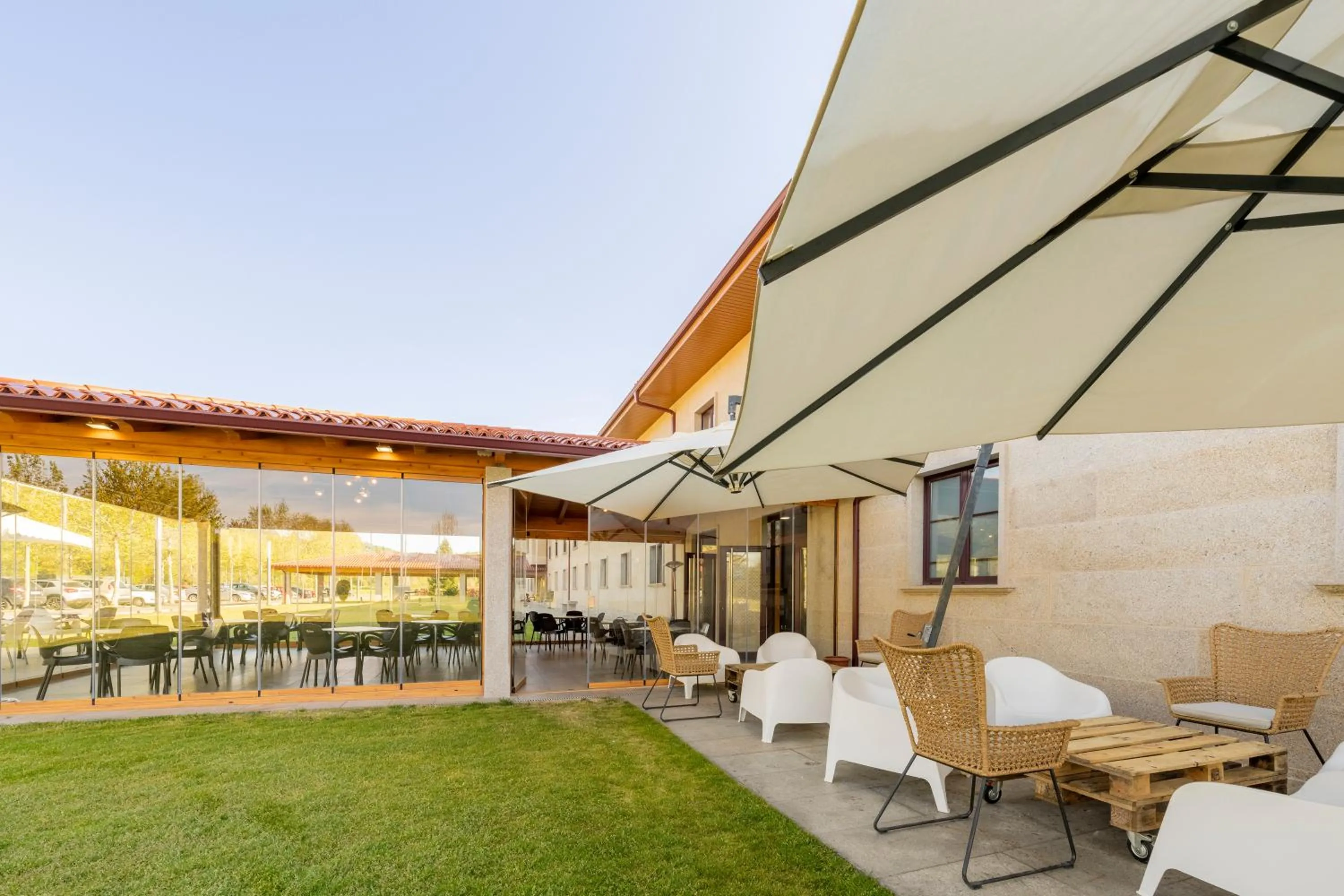 Garden in IBERIK Augas Santas Balneario & Golf