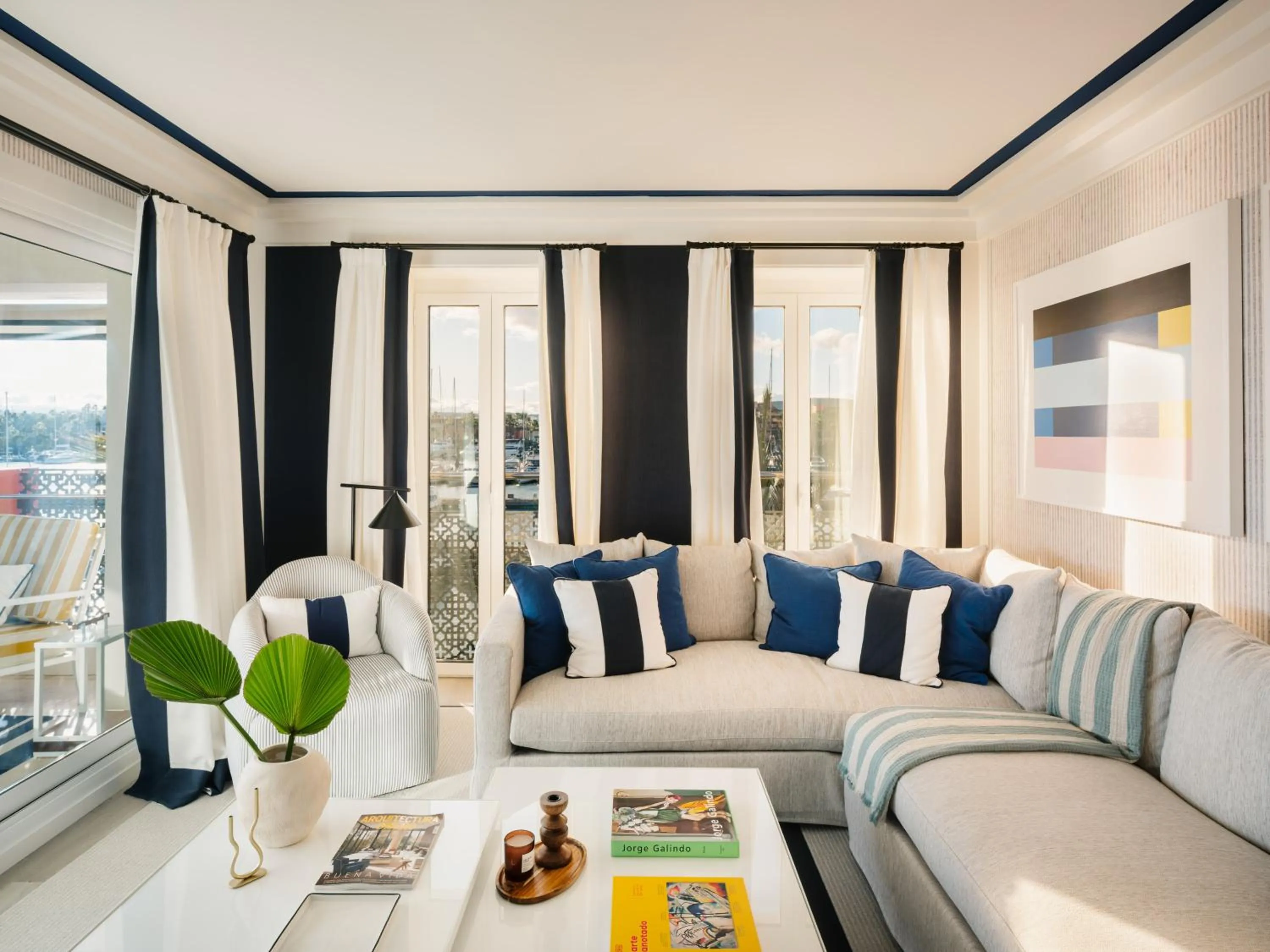 Living room in MIM Sotogrande Member of Melia Collection