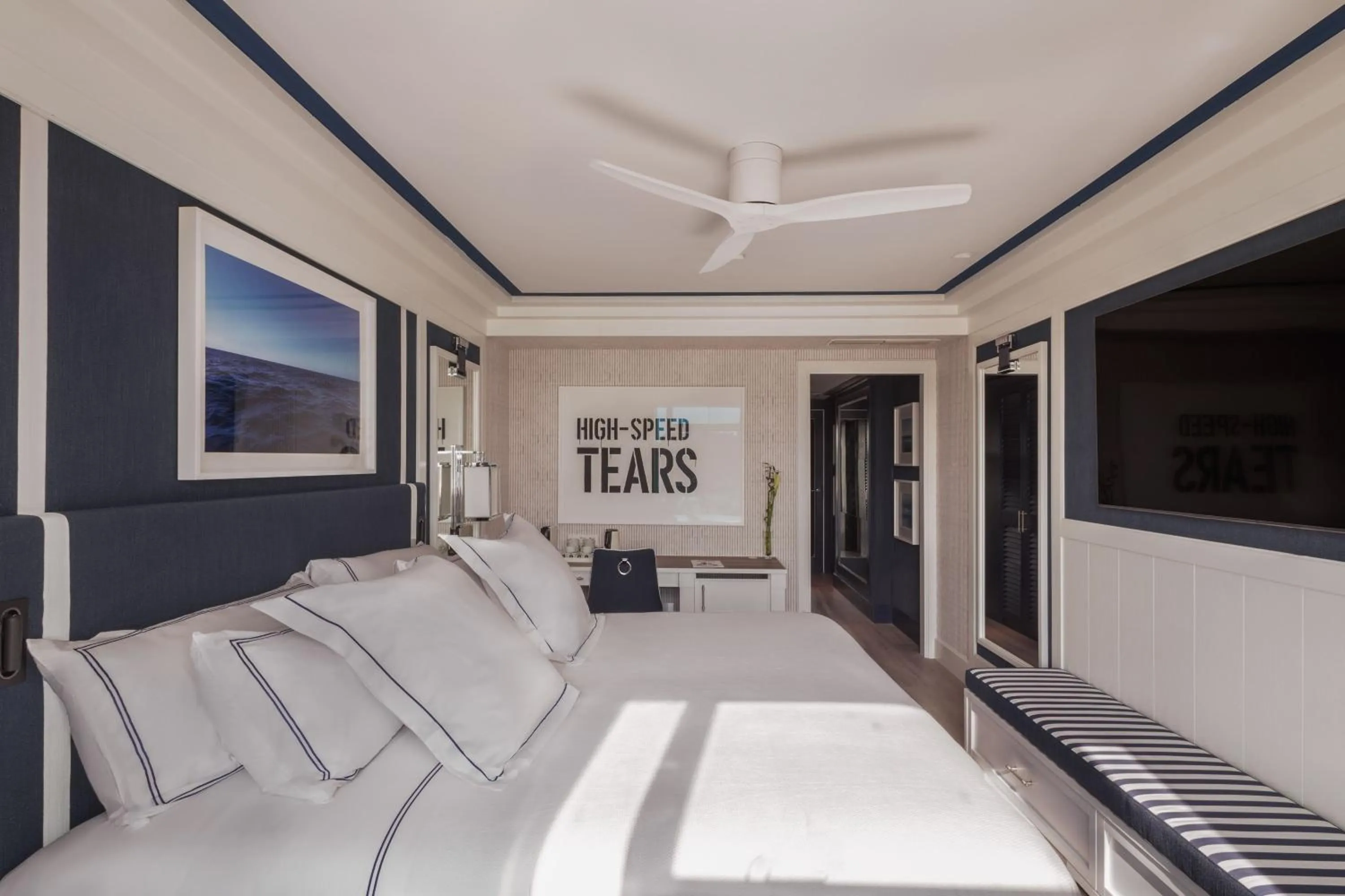 Bed in MiM Sotogrande Meliá Collection