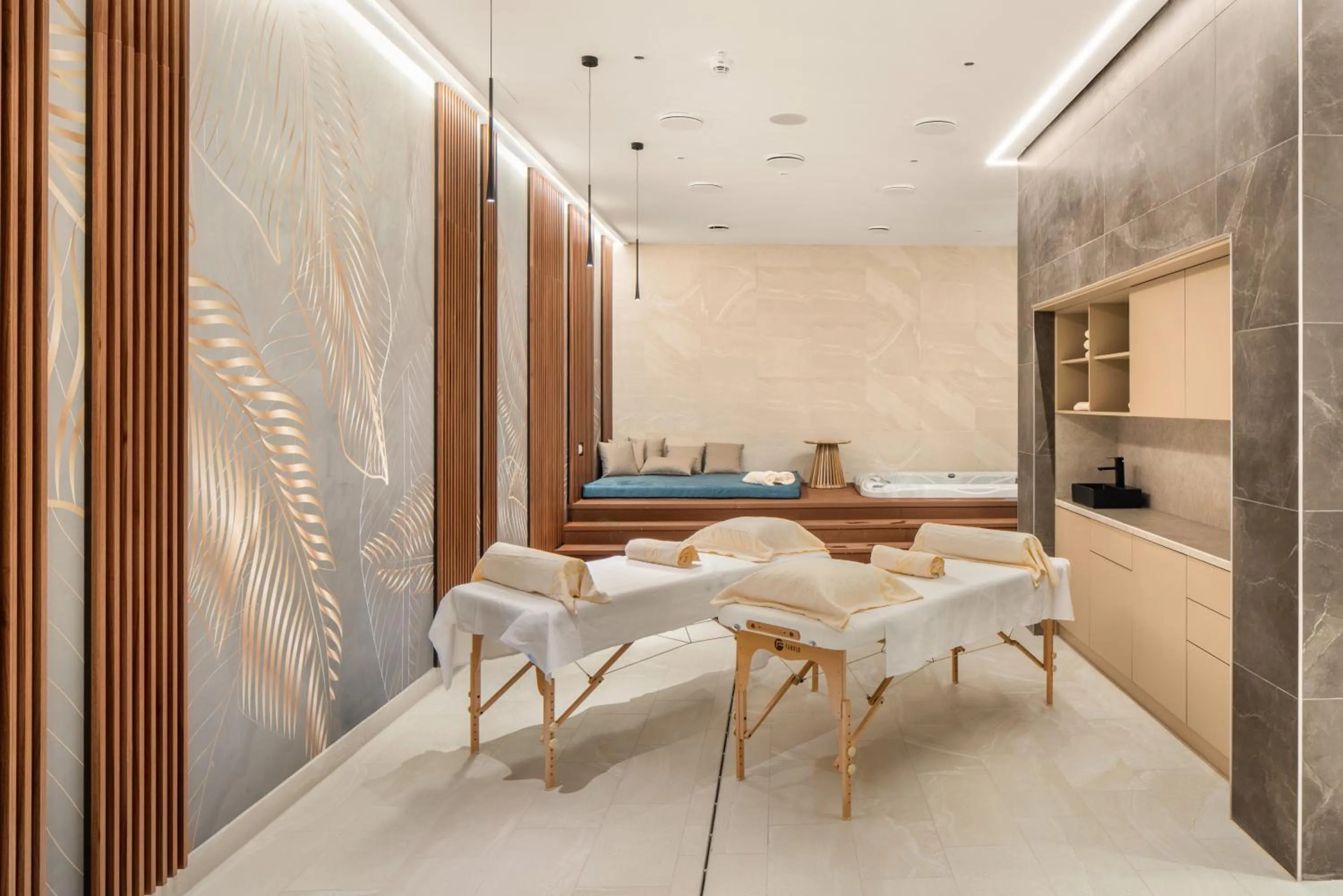 Massage in Sirius Hotel****Superior