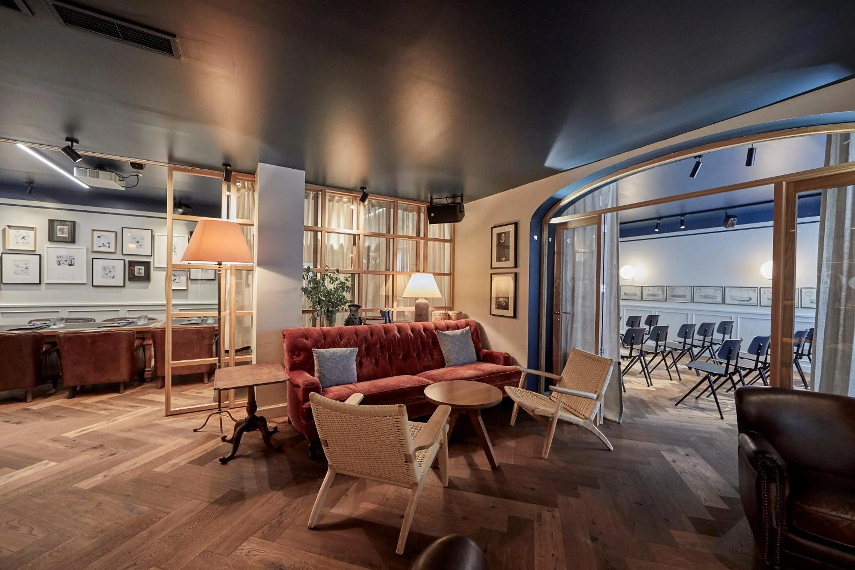 Communal lounge/ TV room in MHOUSE Boutique Hotel Palma