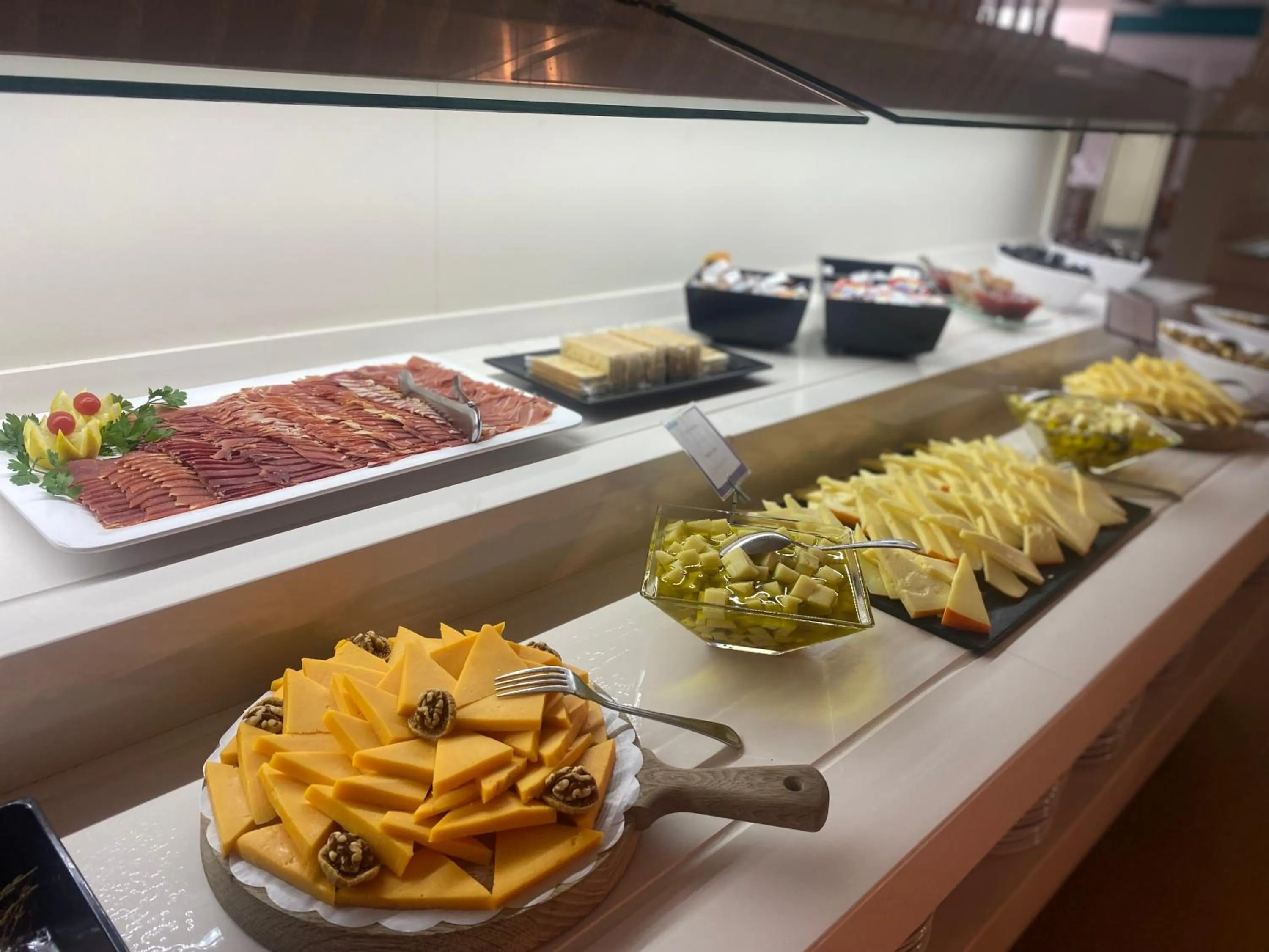 Restaurant/places to eat in Hotel Isla de Cabrera