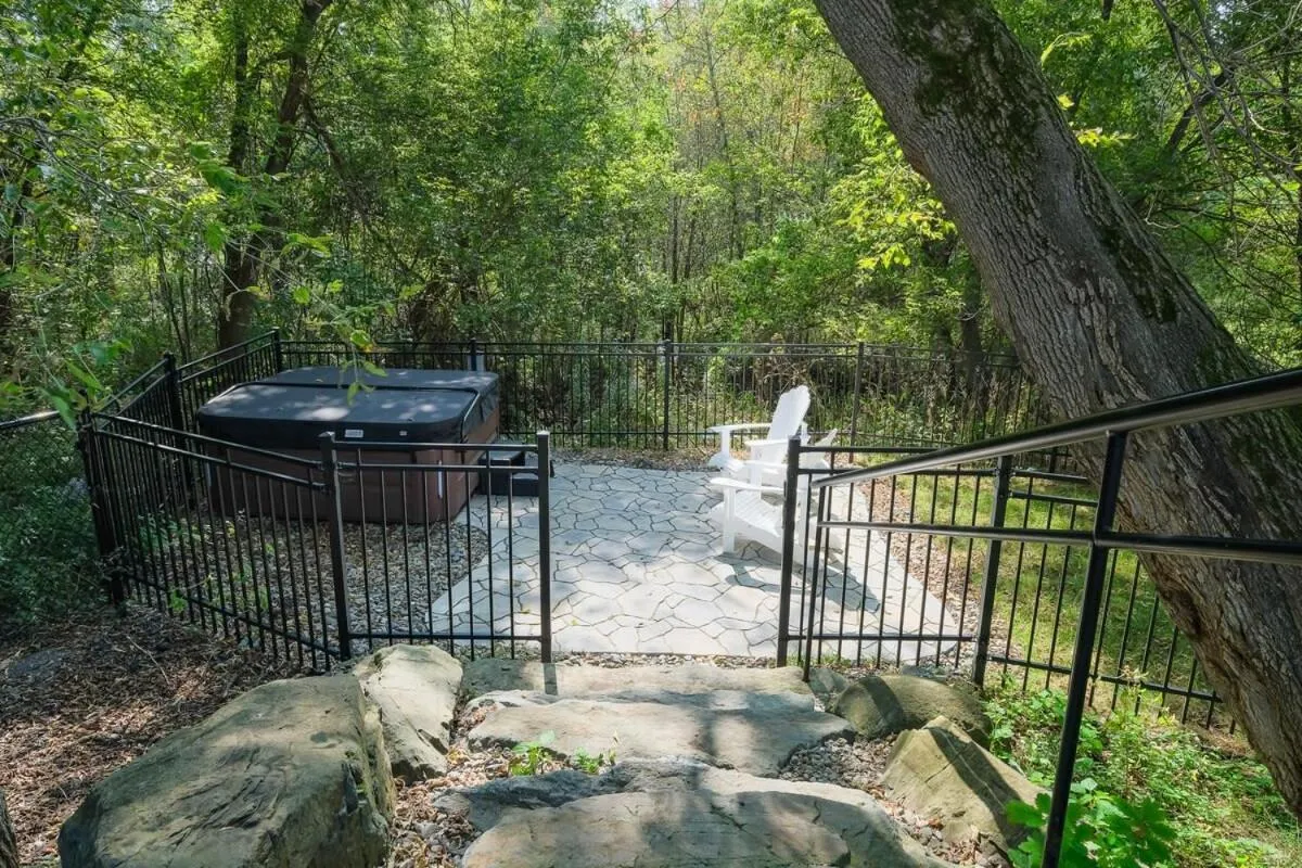 Bromont Lodge 837 shefford suite 200