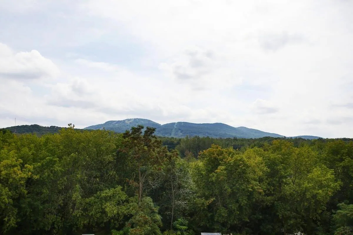 Bromont Lodge 837 shefford suite 200