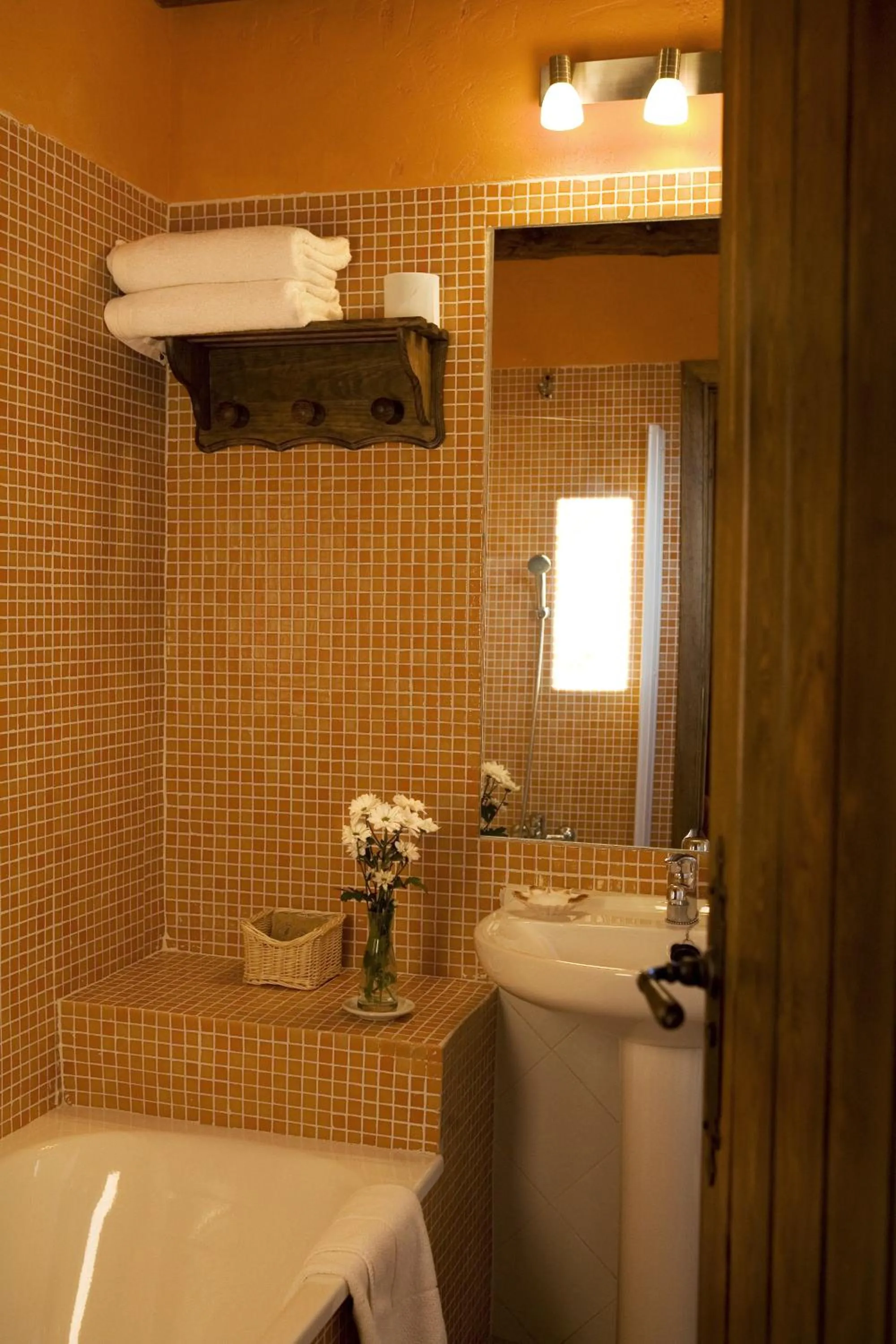 Bathroom in Hotel Rural La Data