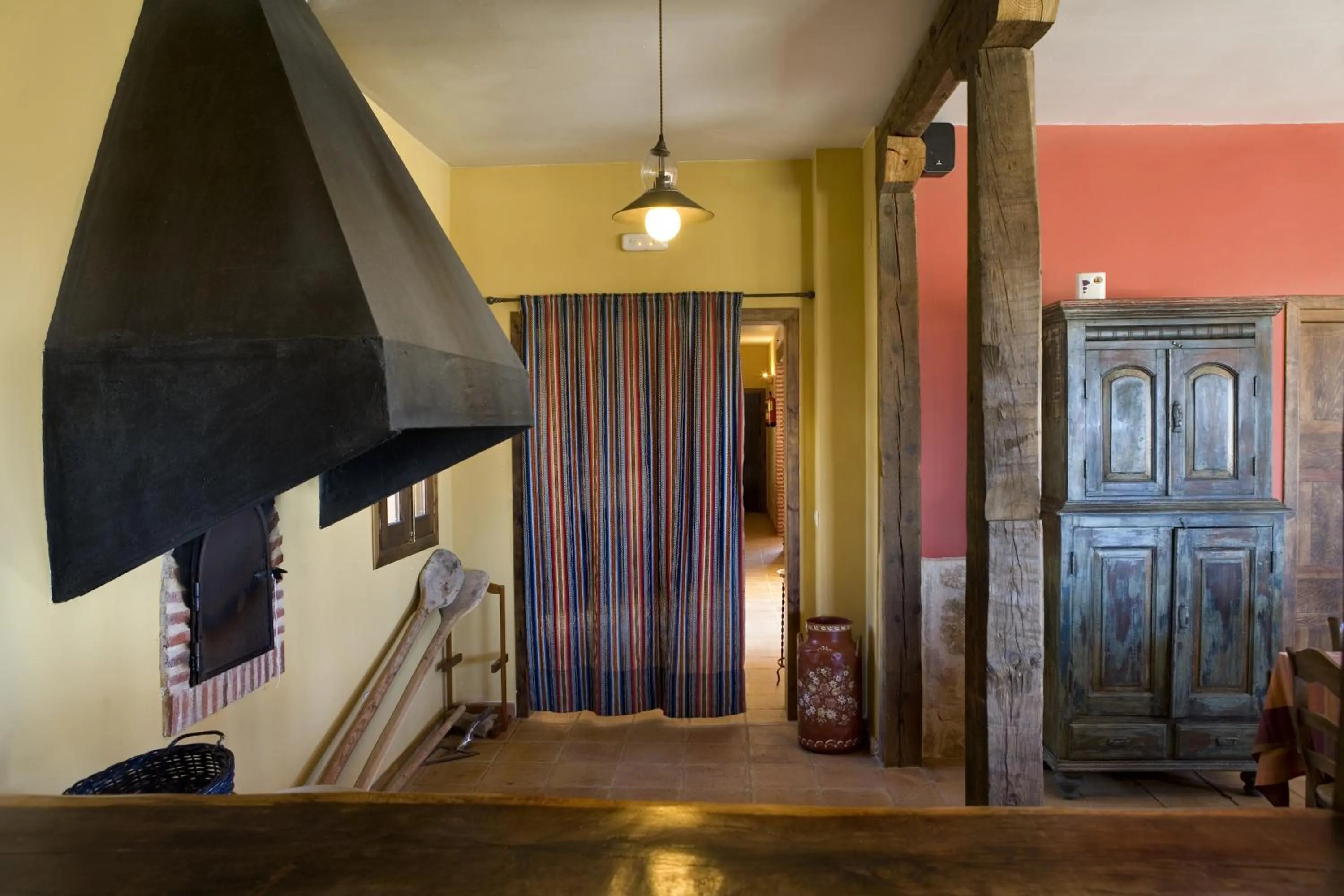 Restaurant/places to eat in Hotel Rural La Data