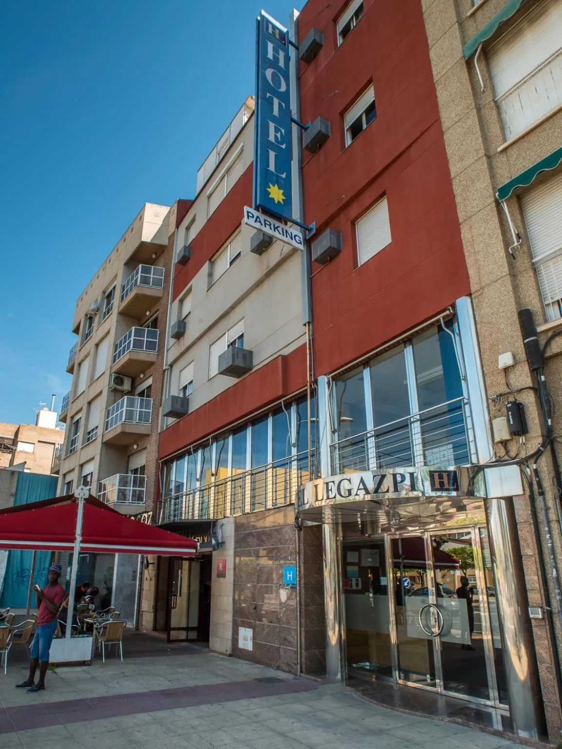 Facade/entrance in Hotel Legazpi