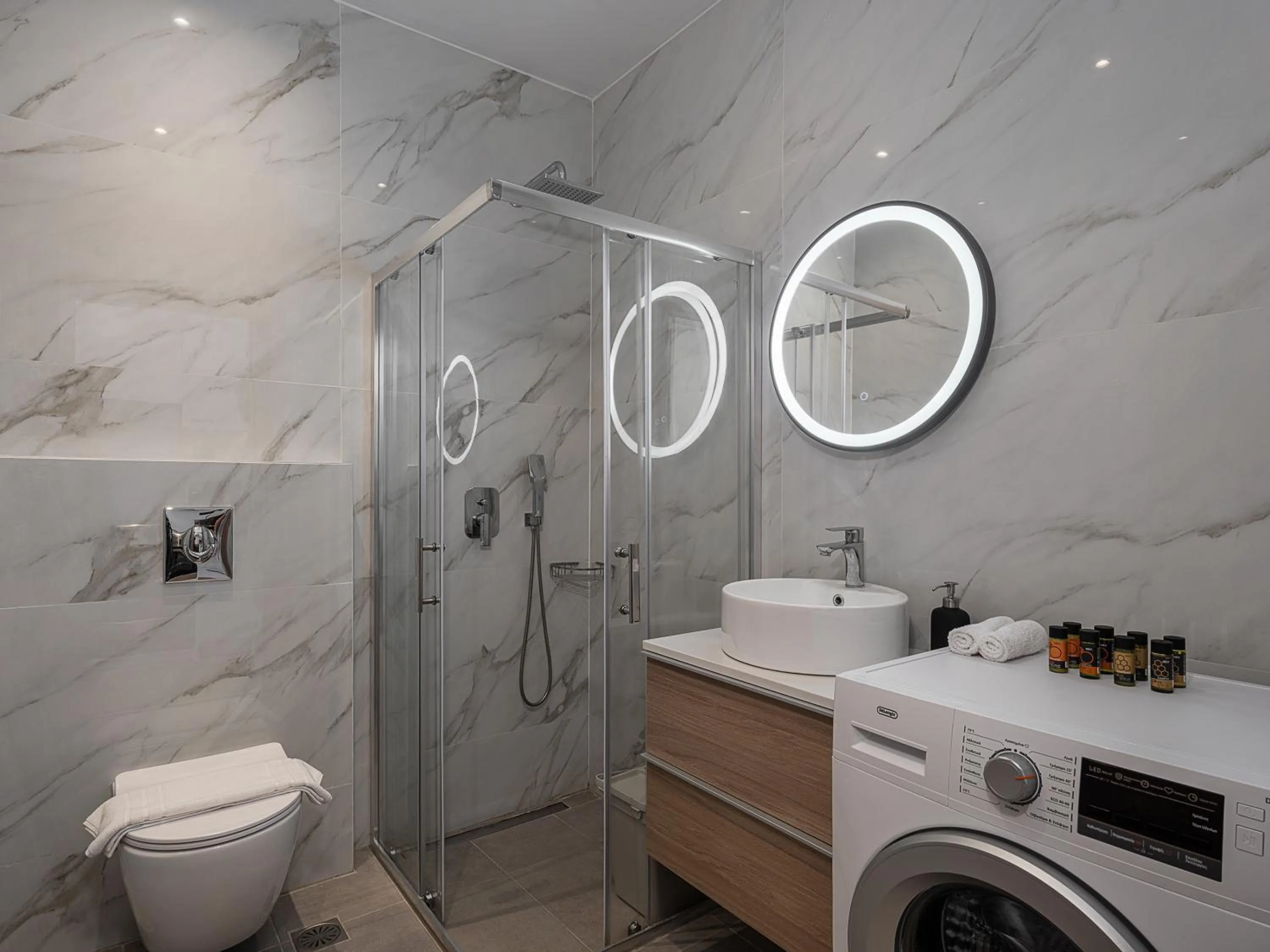 Shower in NEK Suites - Adults Only