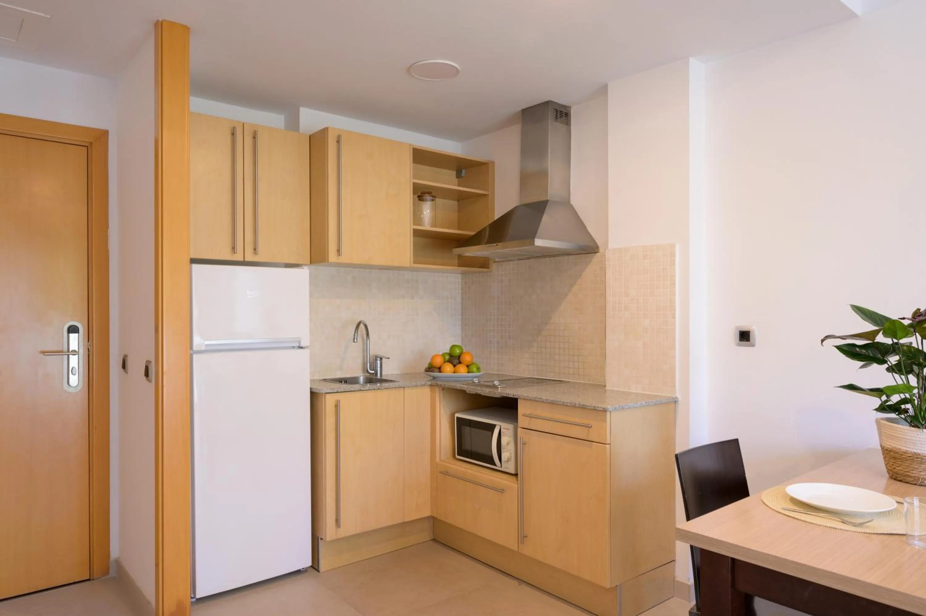 SG Costa BCN Apartments