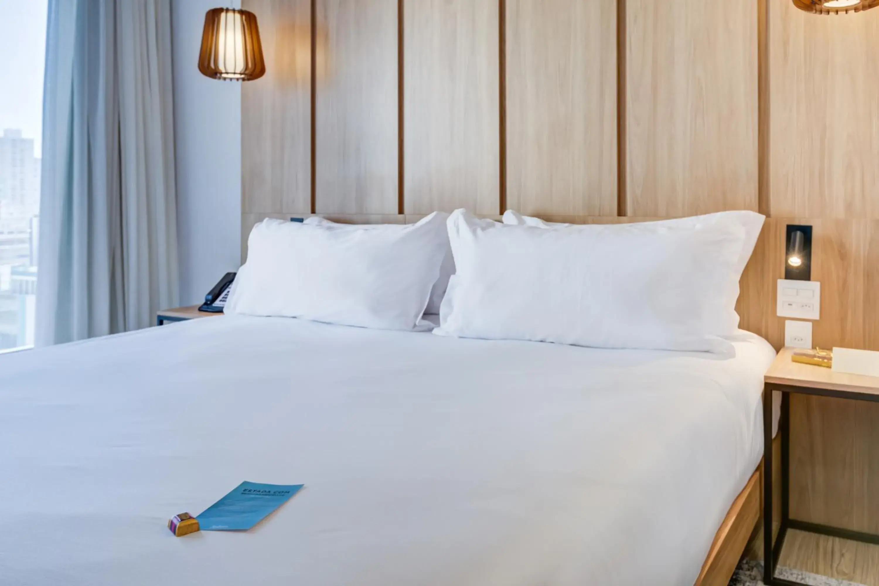 Superior King Room - single occupancy in Radisson Pinheiros Superior King Room - single occupancy in Radisson Pinheiros