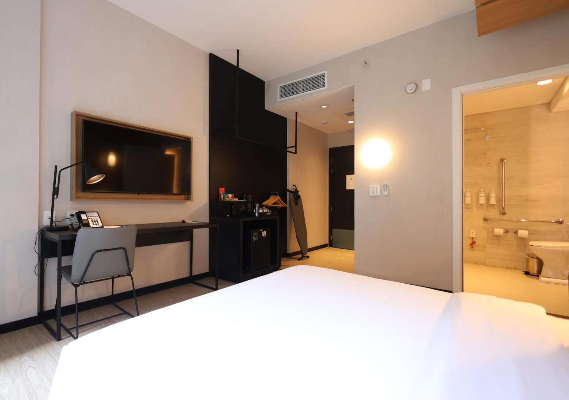 Bed in Radisson Pinheiros